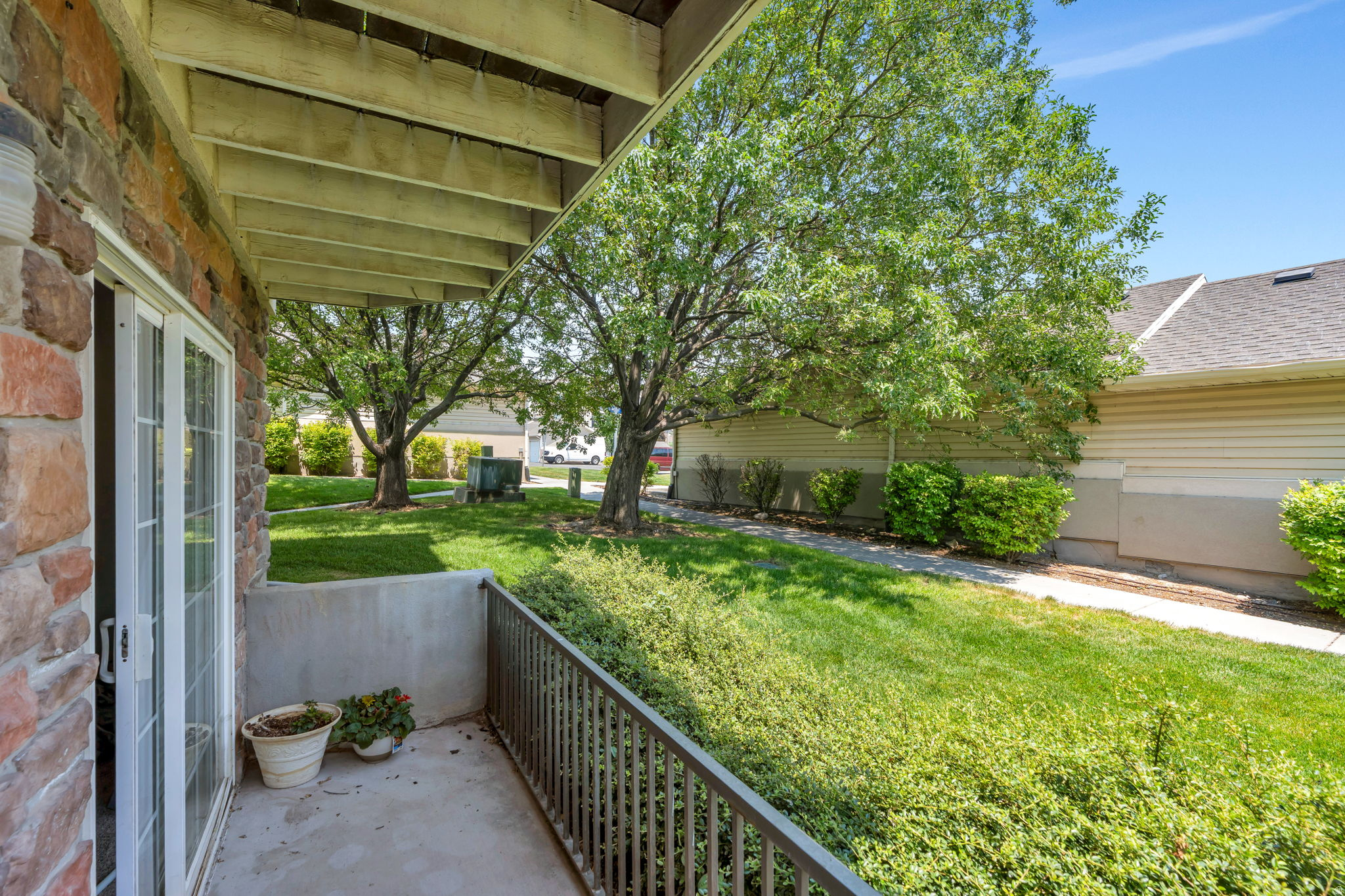 HARVEST HILL - Residential