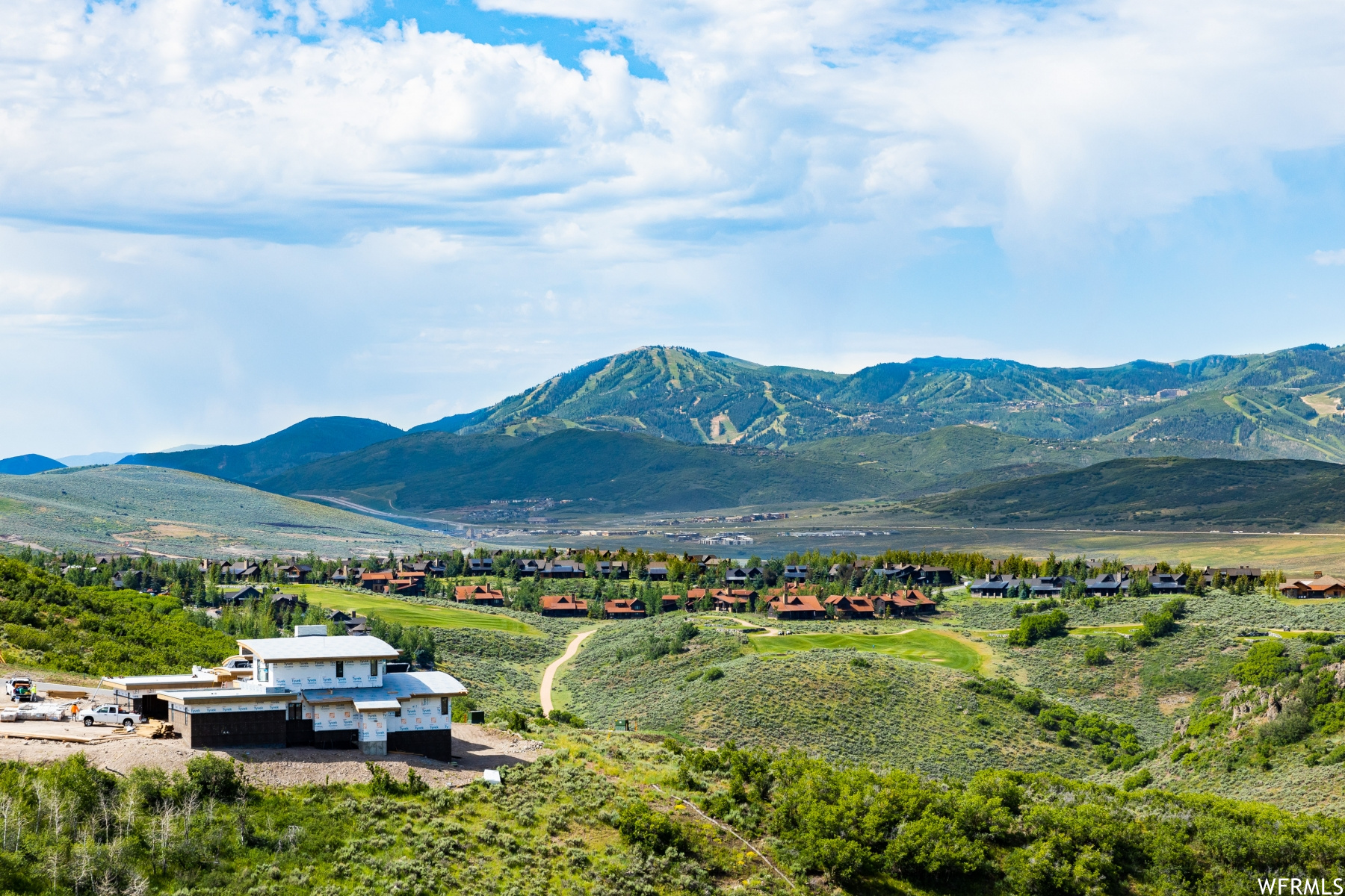 PINNACLE AT PROMONTO - Residential