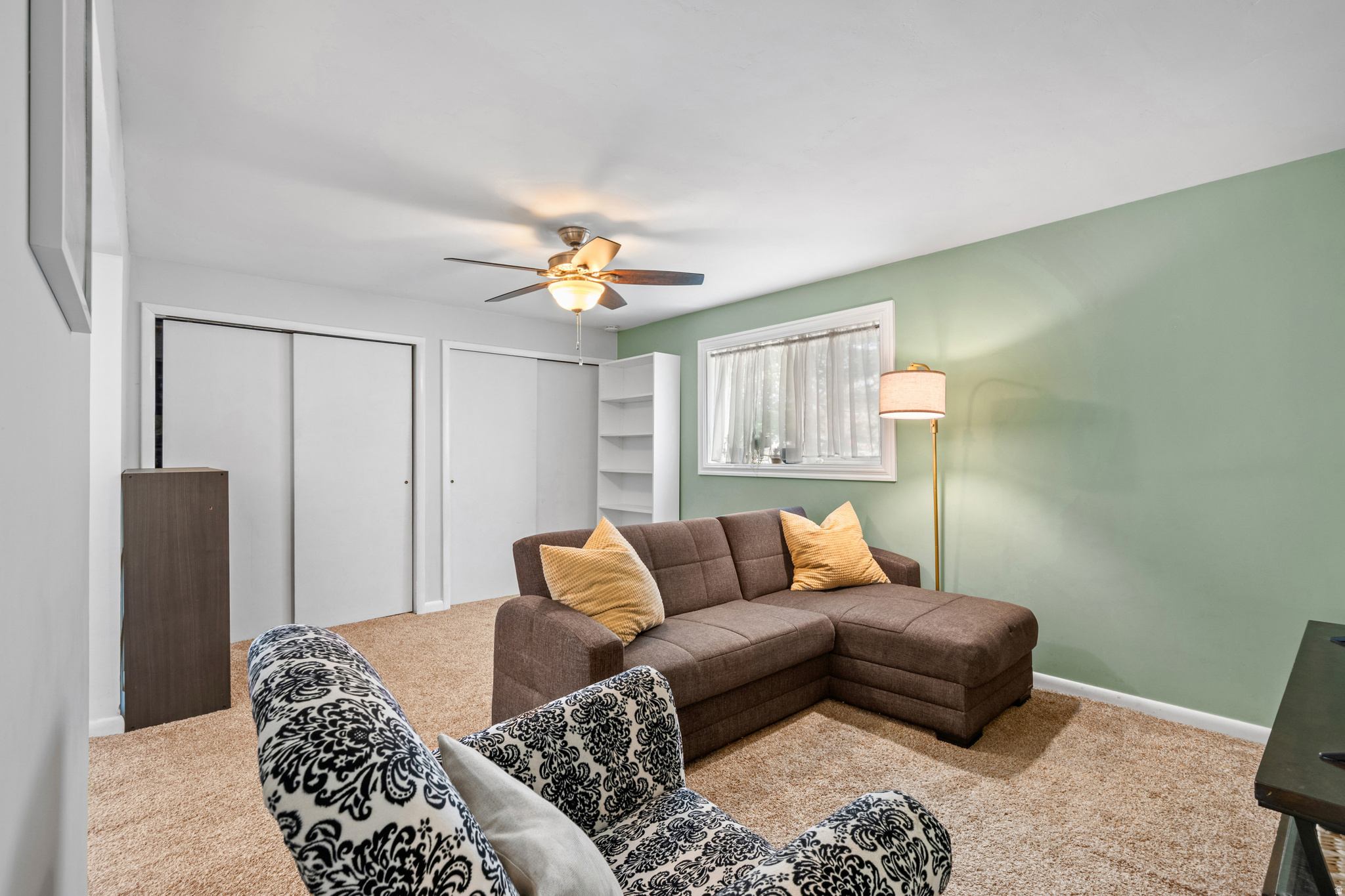 GOLDEN ACRES #5 - Residential