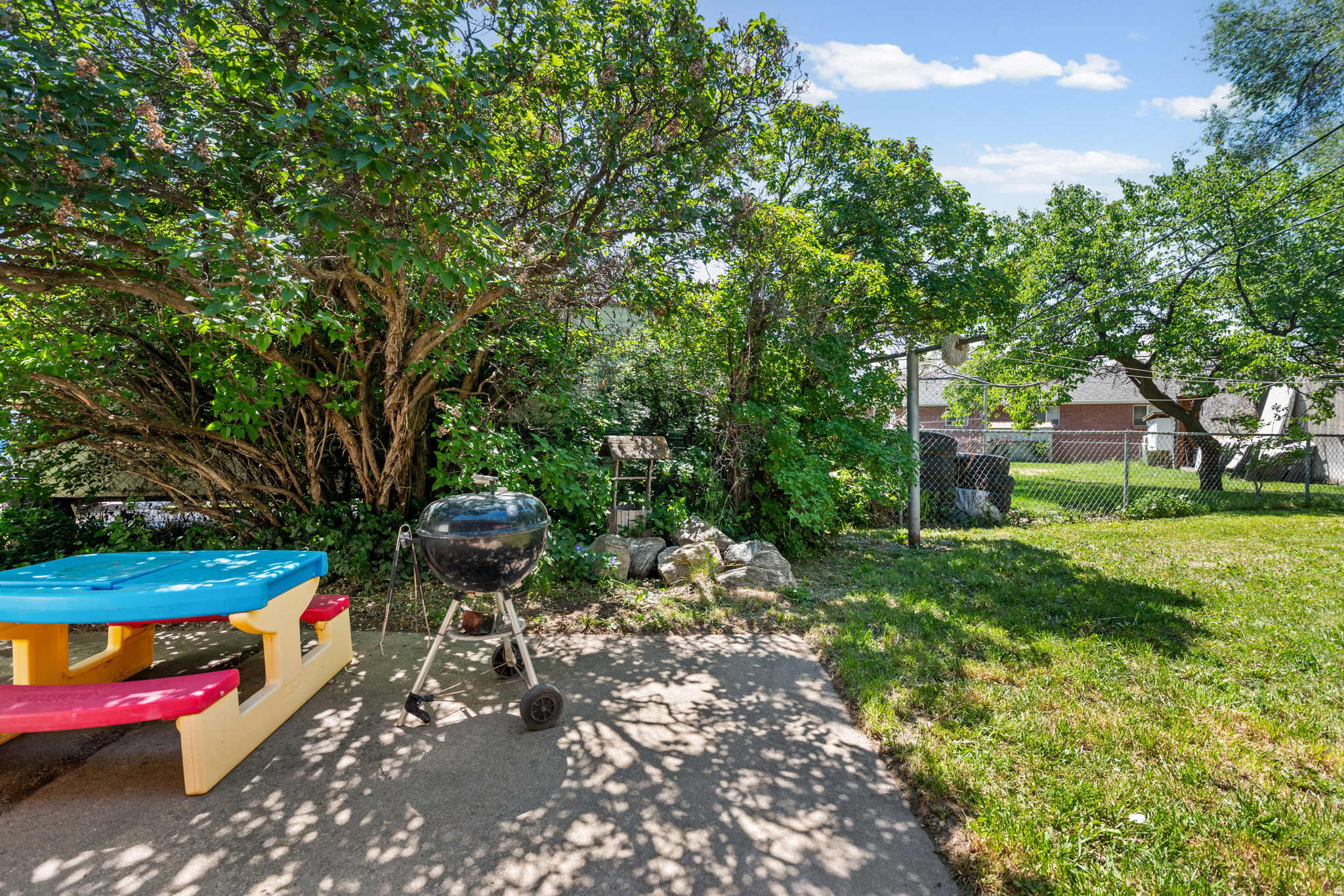GOLDEN ACRES #5 - Residential