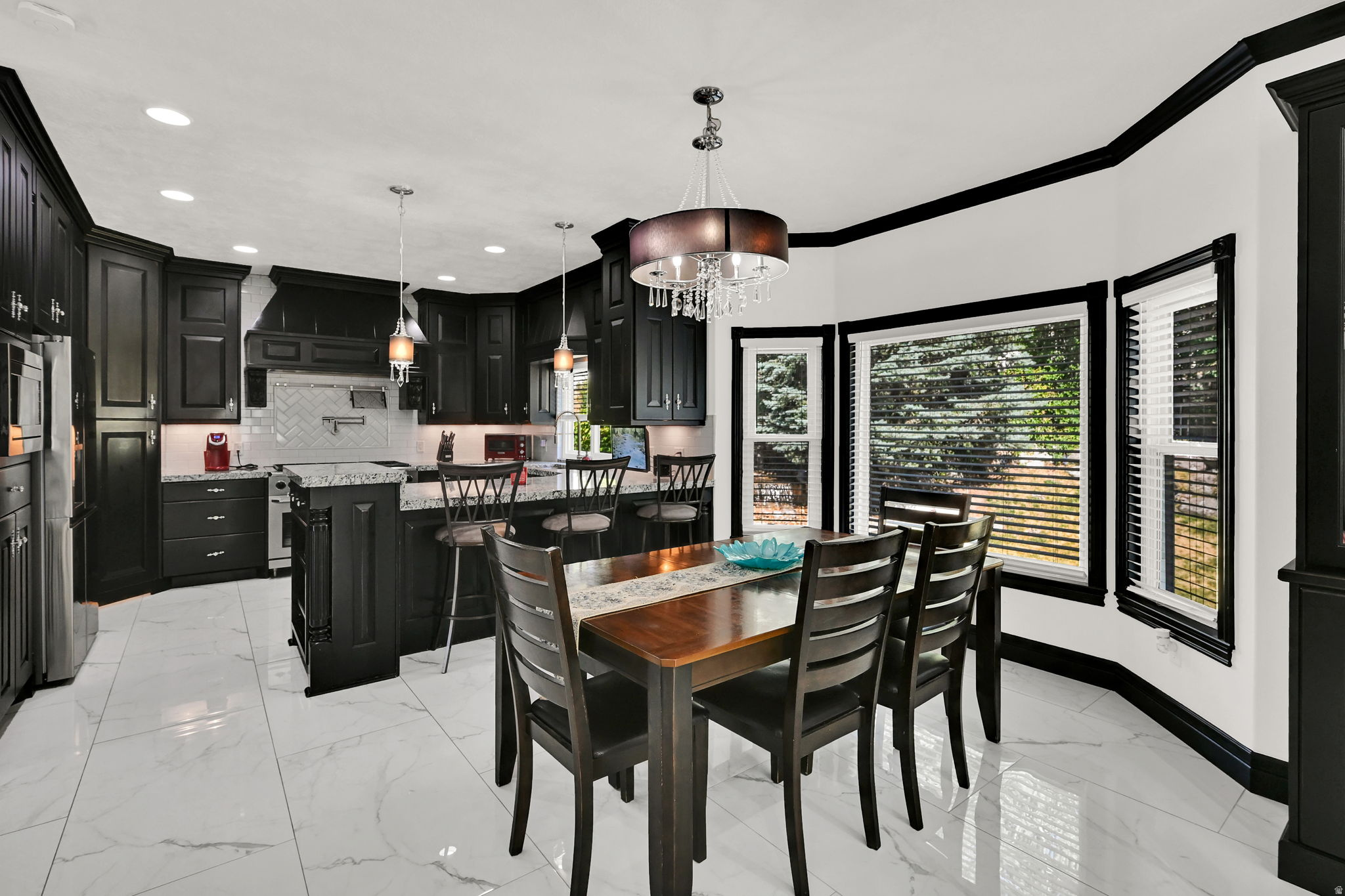 BRIDLEWOOD SOUTH ESTATES - Residential