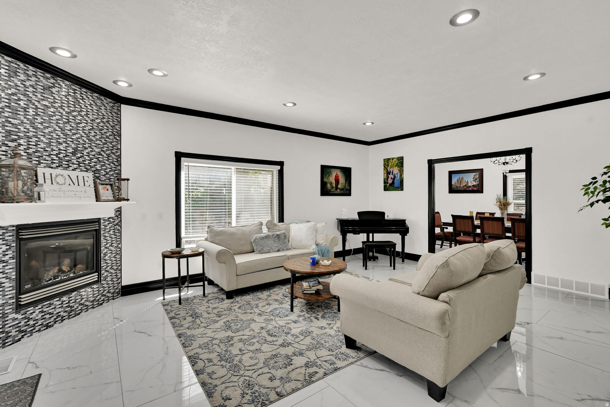 BRIDLEWOOD SOUTH ESTATES - Residential