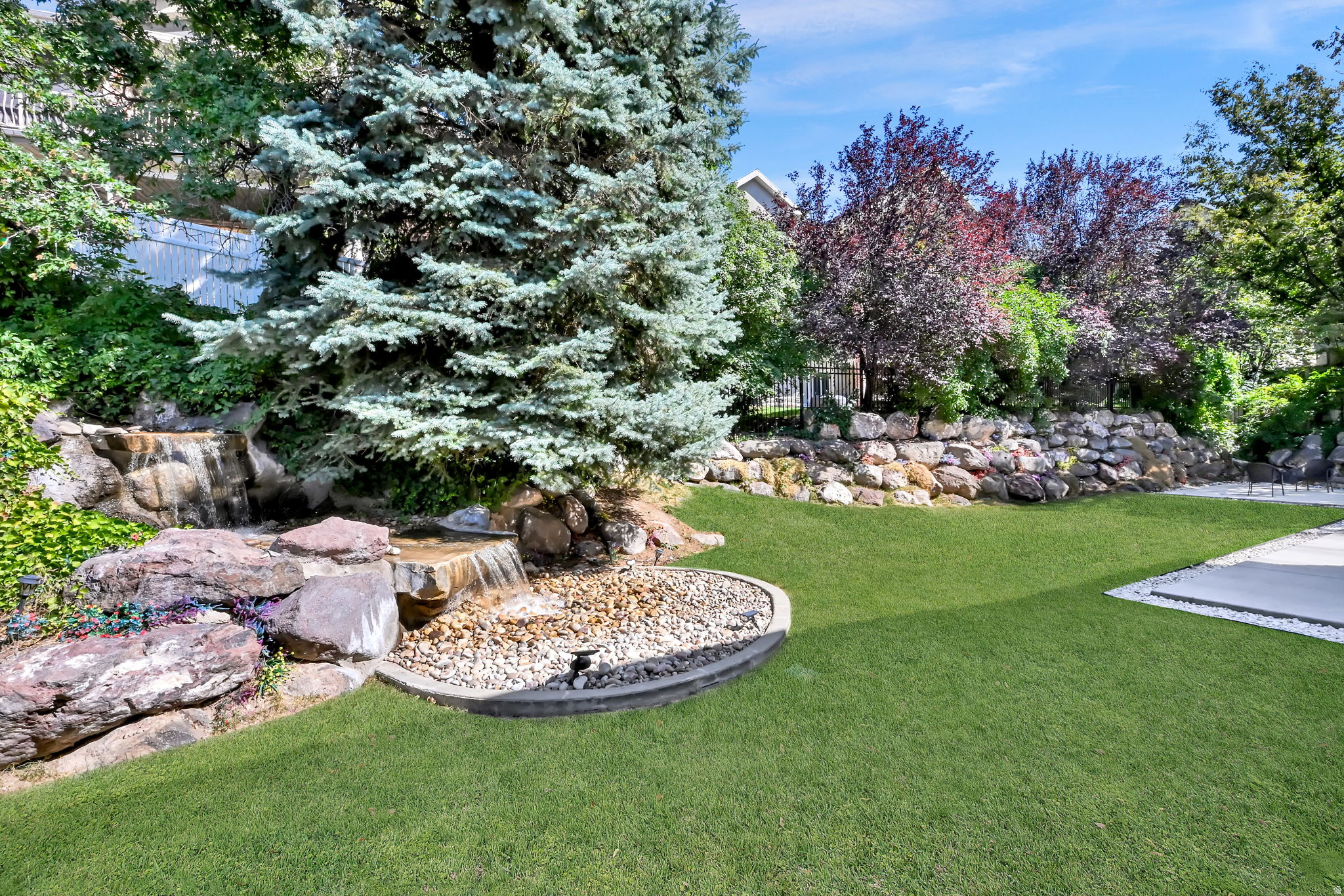 BRIDLEWOOD SOUTH ESTATES - Residential