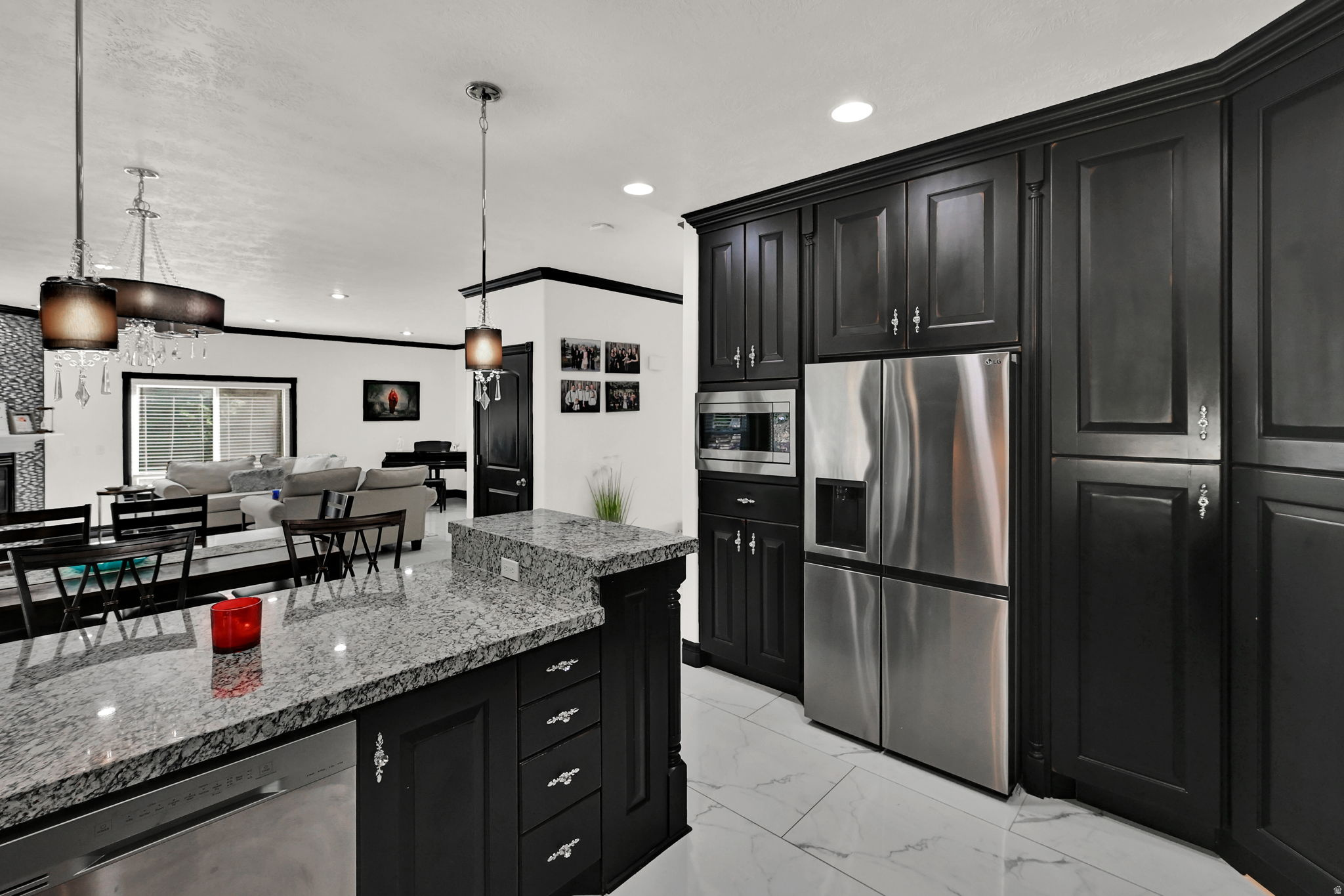 BRIDLEWOOD SOUTH ESTATES - Residential