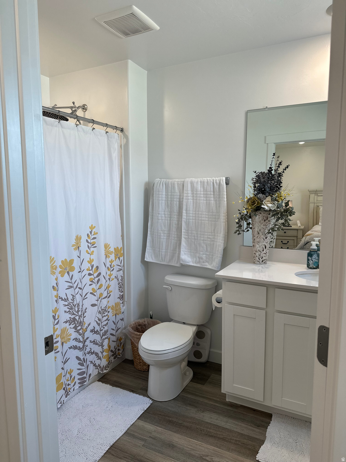 EAGLE POINT TOWNHOMES - Residential
