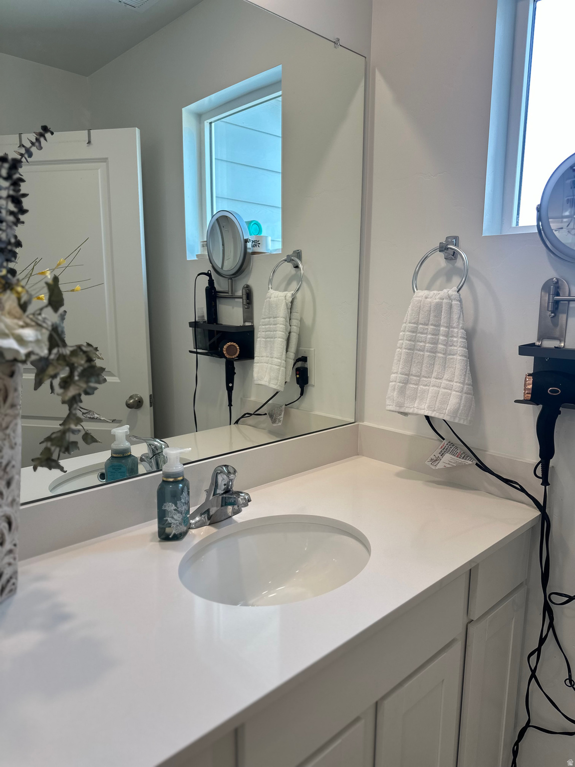 EAGLE POINT TOWNHOMES - Residential