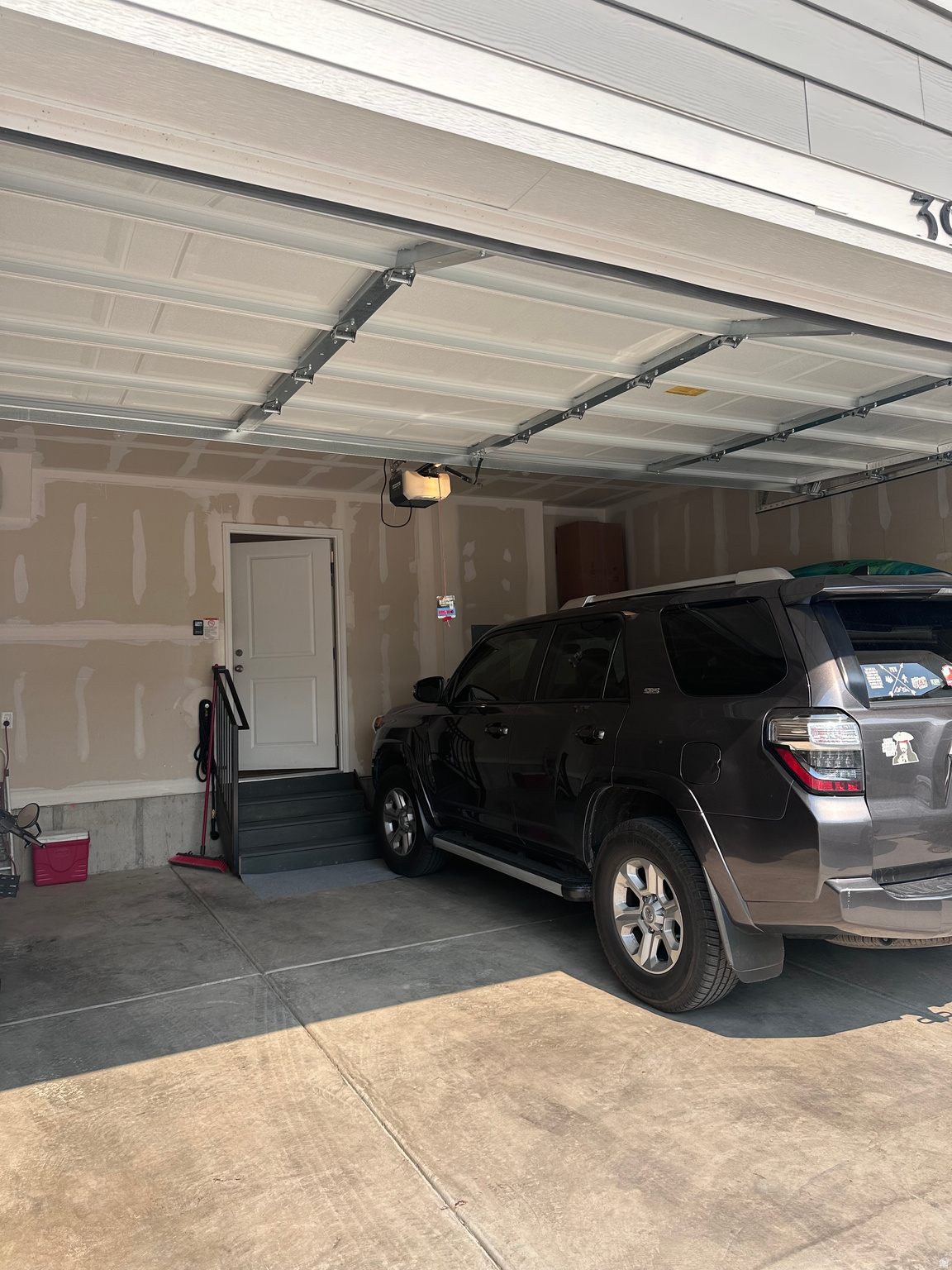 EAGLE POINT TOWNHOMES - Residential