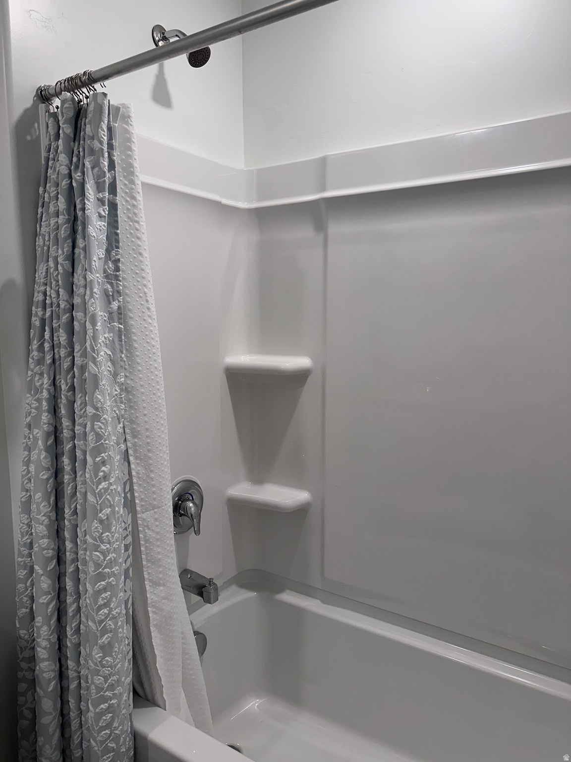 EAGLE POINT TOWNHOMES - Residential