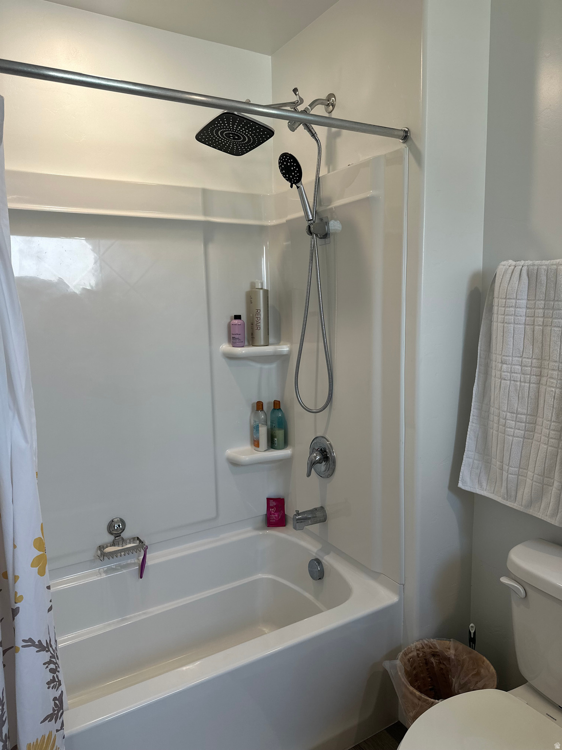 EAGLE POINT TOWNHOMES - Residential