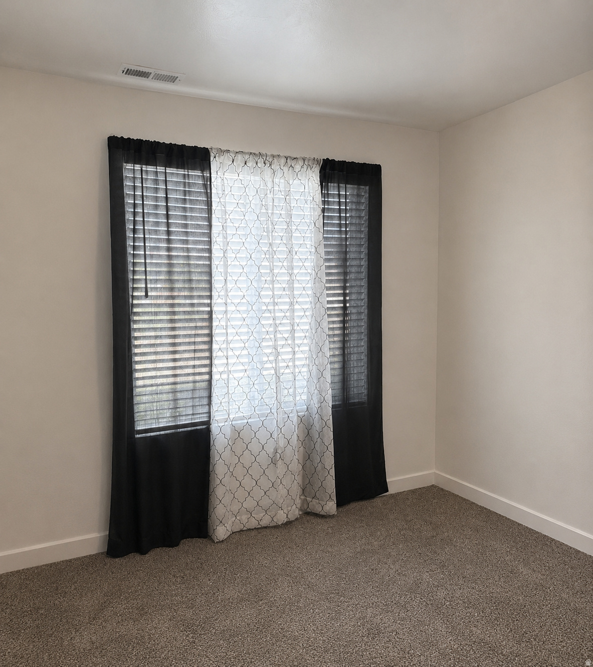 EAGLE POINT TOWNHOMES - Residential