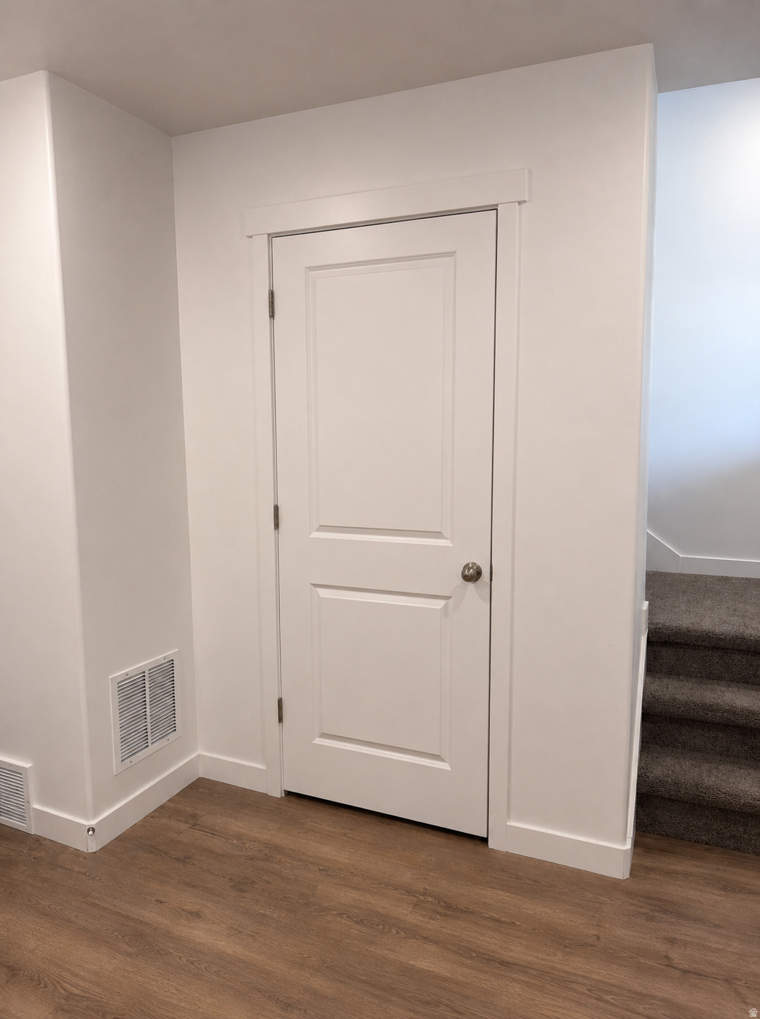 EAGLE POINT TOWNHOMES - Residential