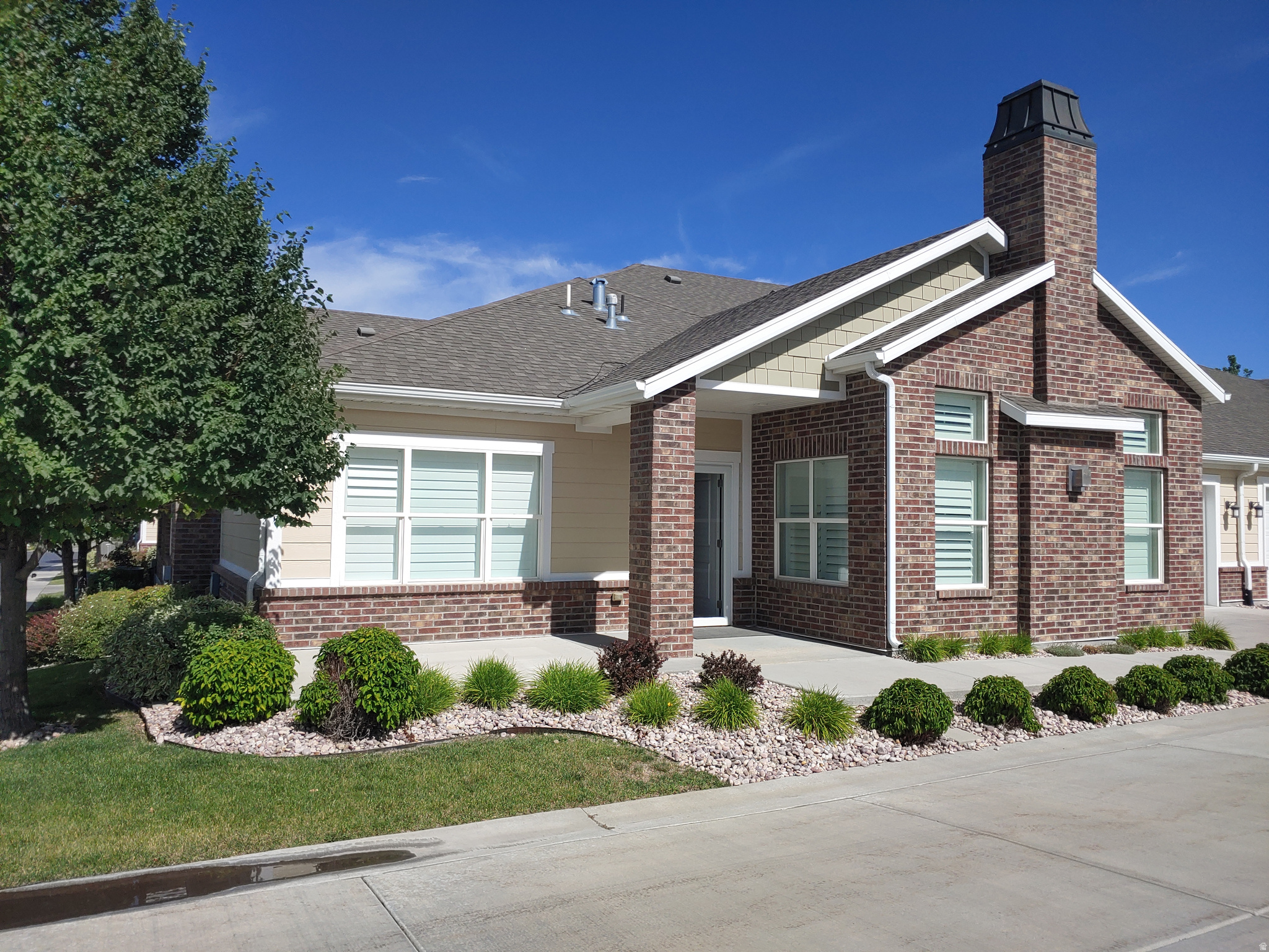 HARVEST CROSSING VILLAS - Residential