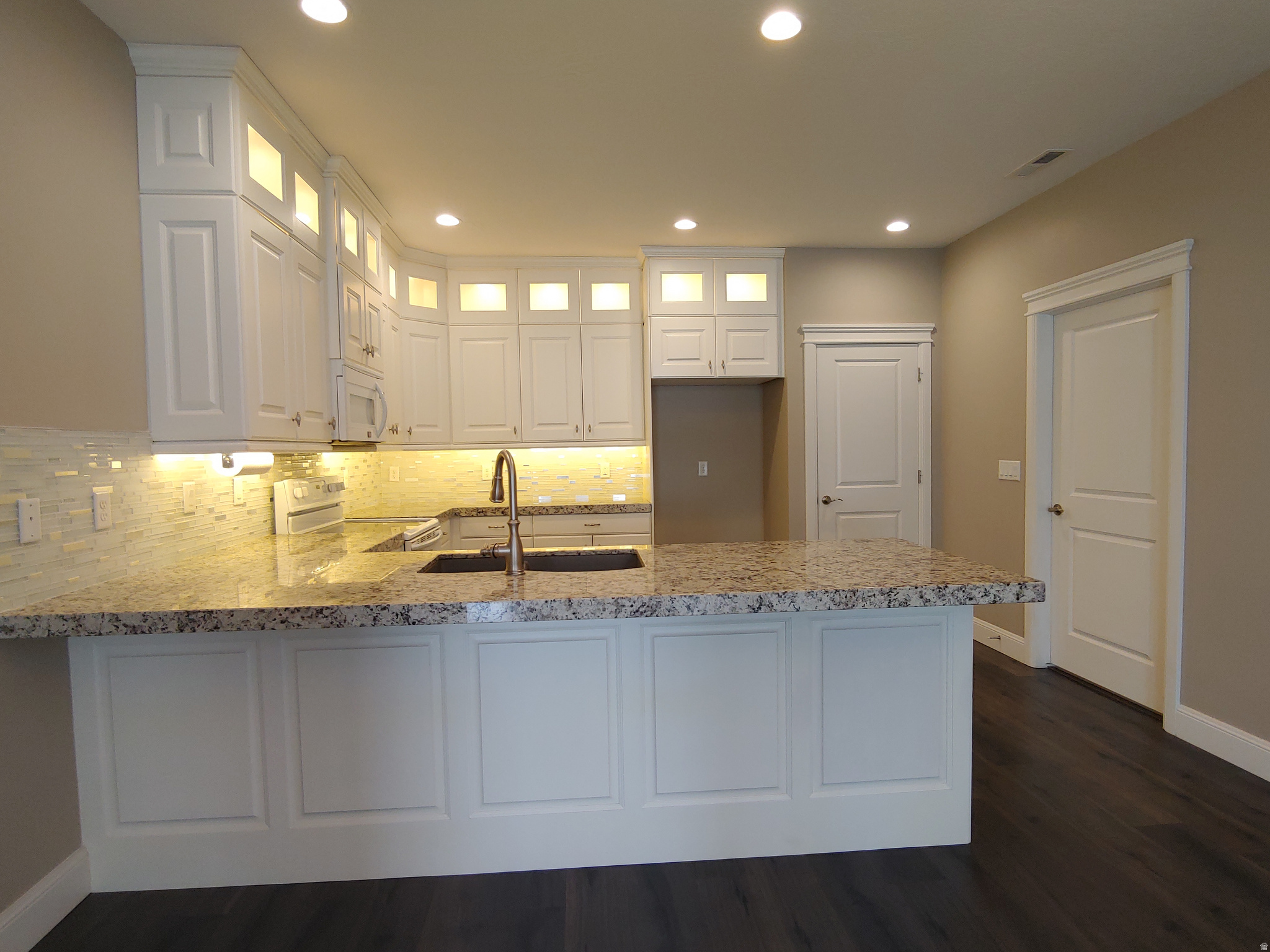 HARVEST CROSSING VILLAS - Residential