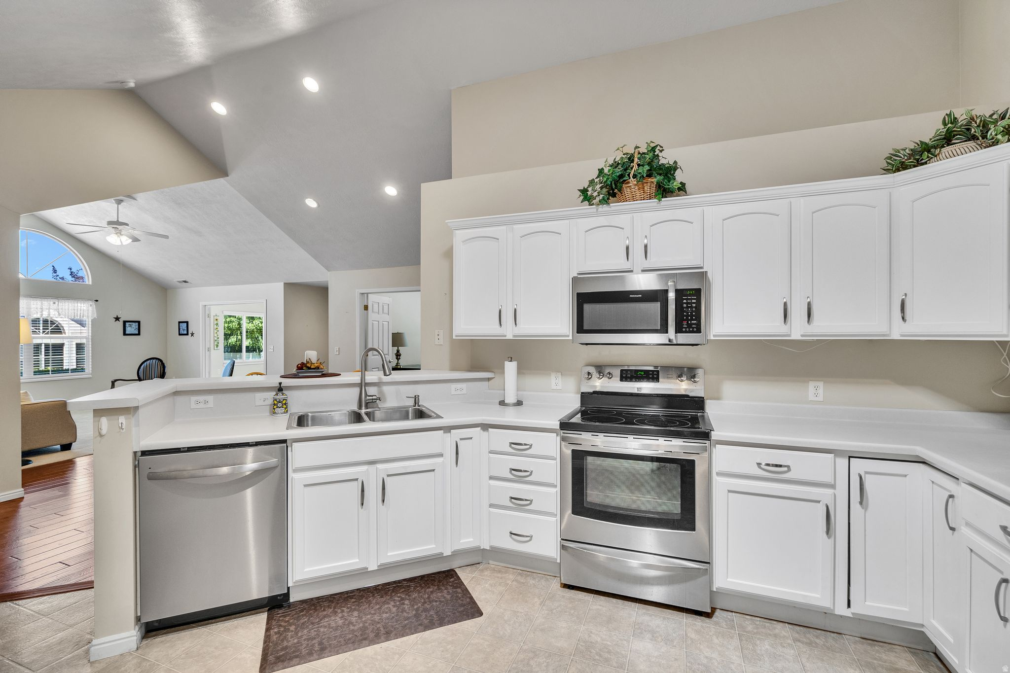 HUNTER - Residential
