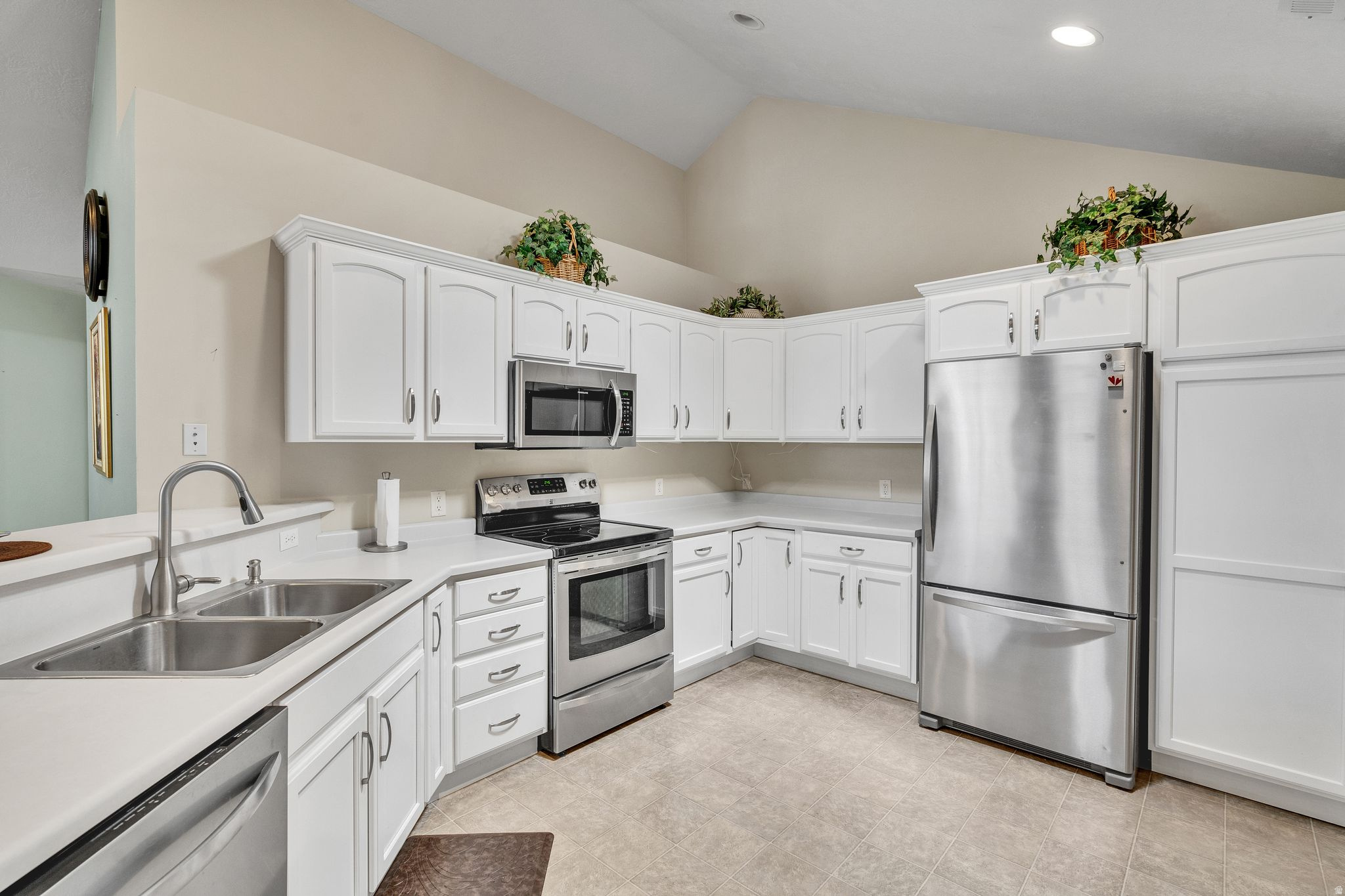 HUNTER - Residential