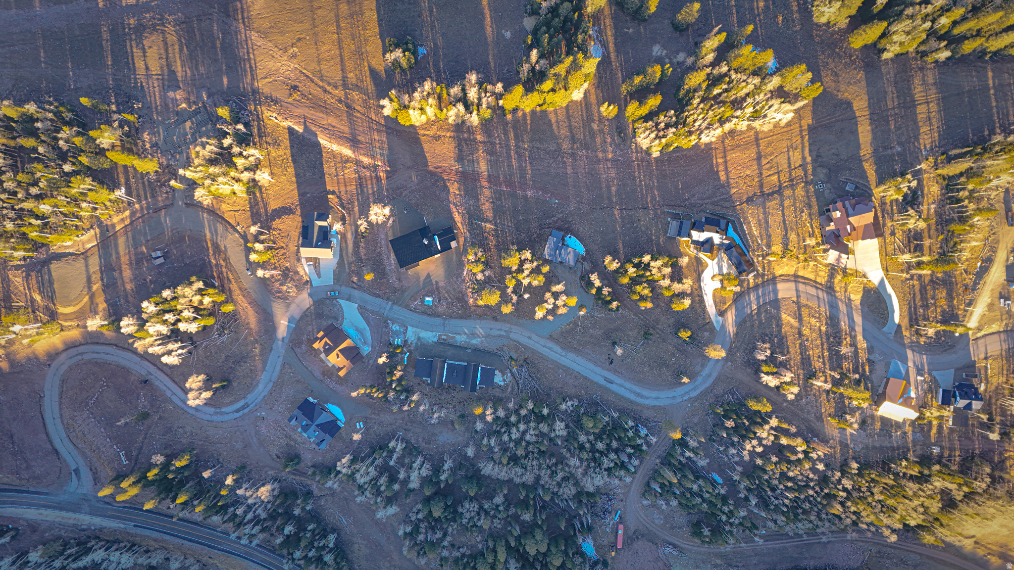 ASPEN CREST - Land