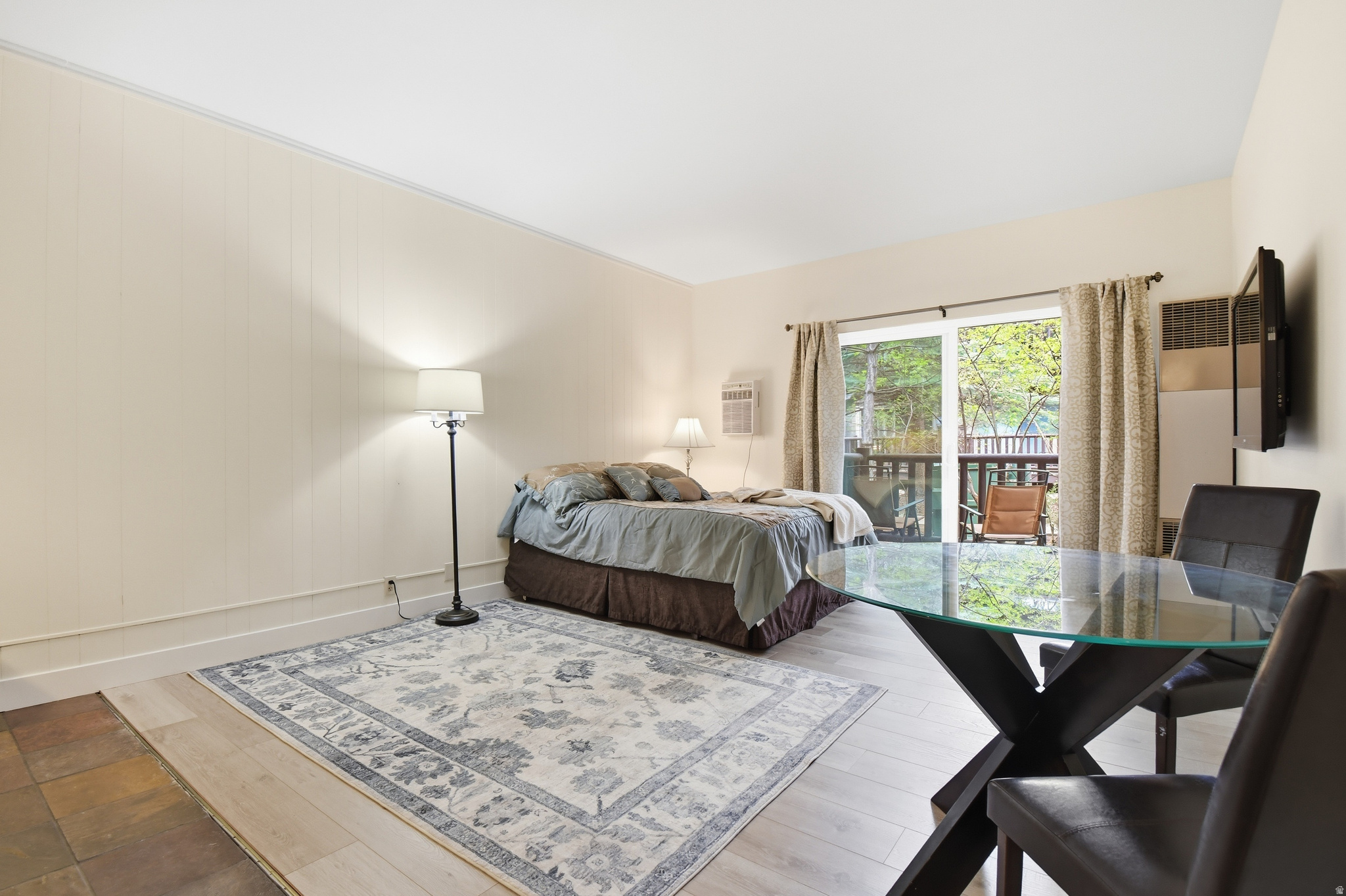PROSPECTOR SQUARE CONDO - Residential