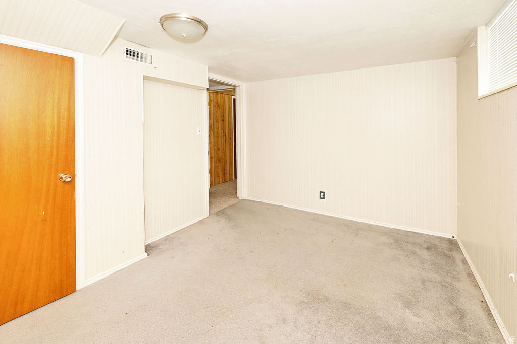 KEARNS TOWNSITE - Residential