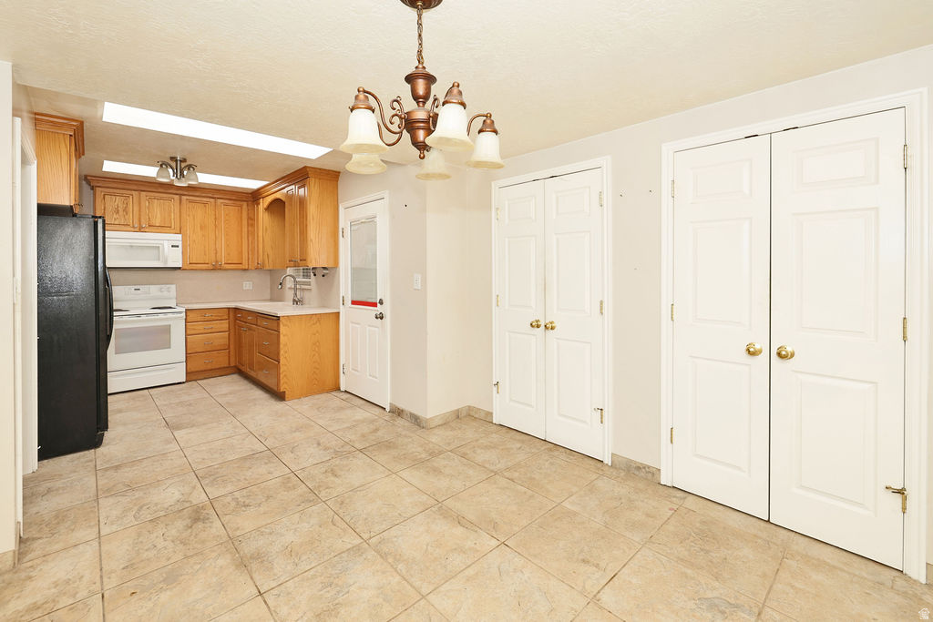 KEARNS TOWNSITE - Residential