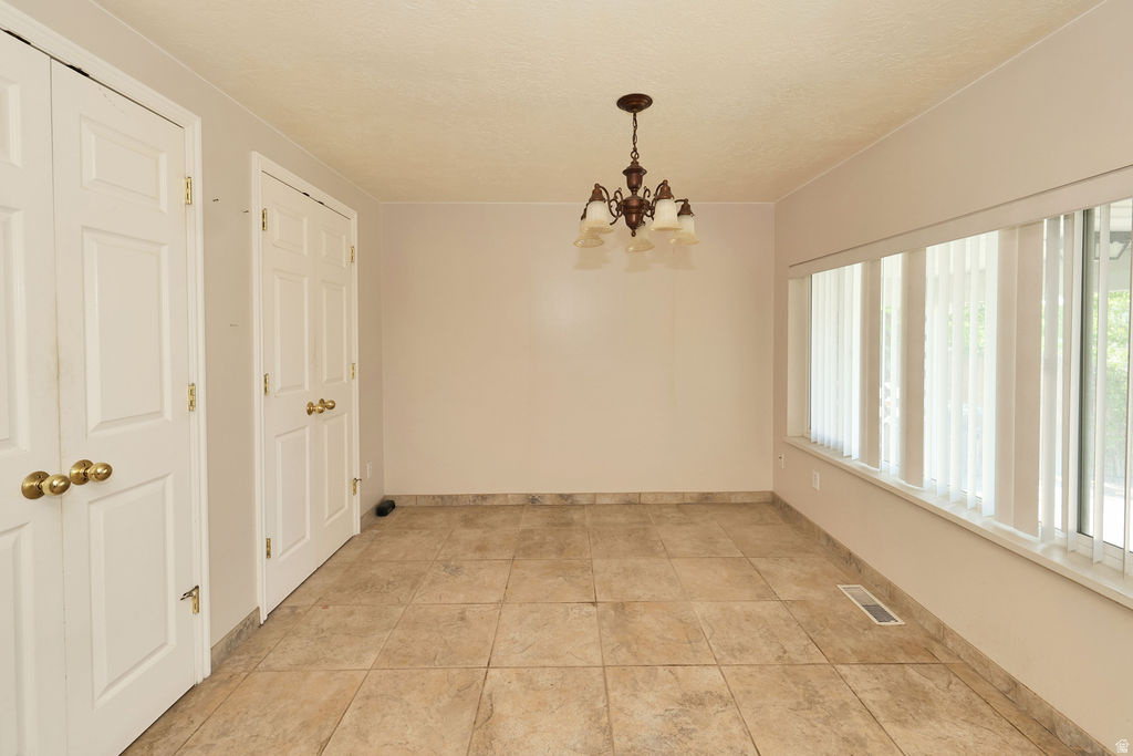 KEARNS TOWNSITE - Residential