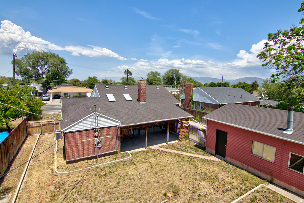 KEARNS TOWNSITE - Residential