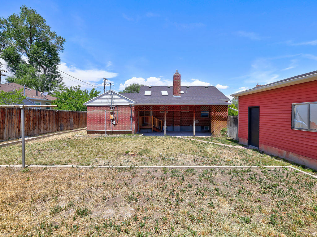 KEARNS TOWNSITE - Residential