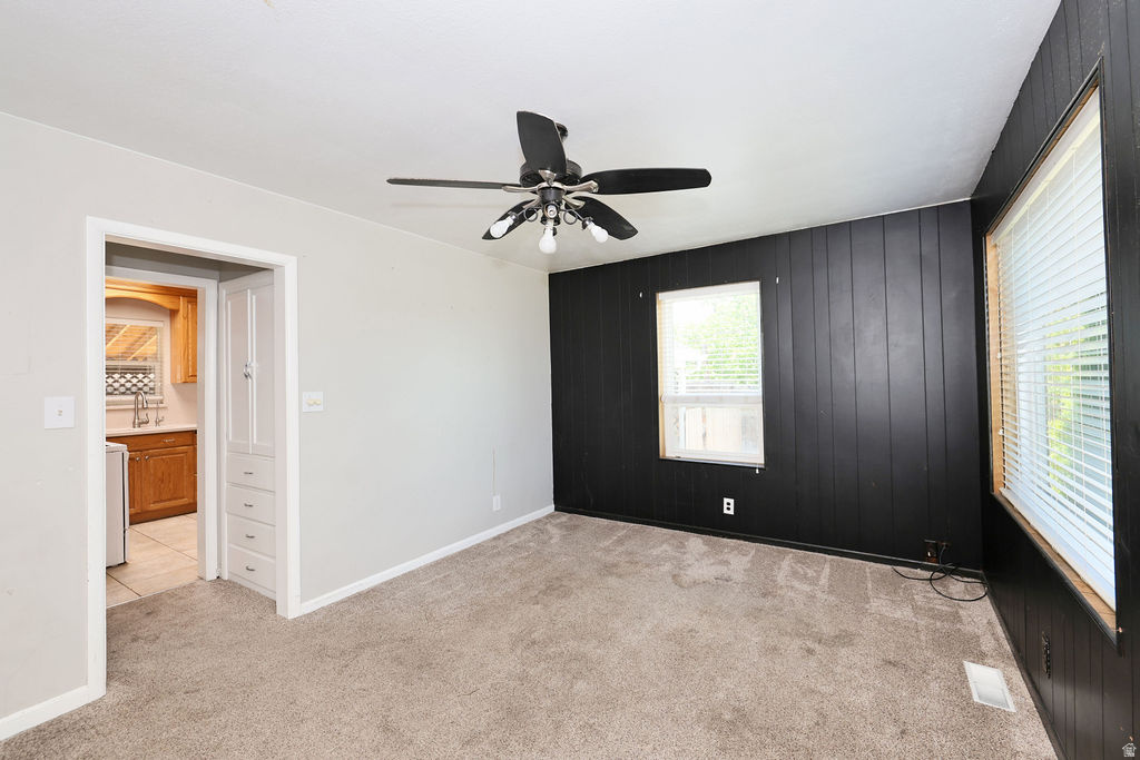 KEARNS TOWNSITE - Residential