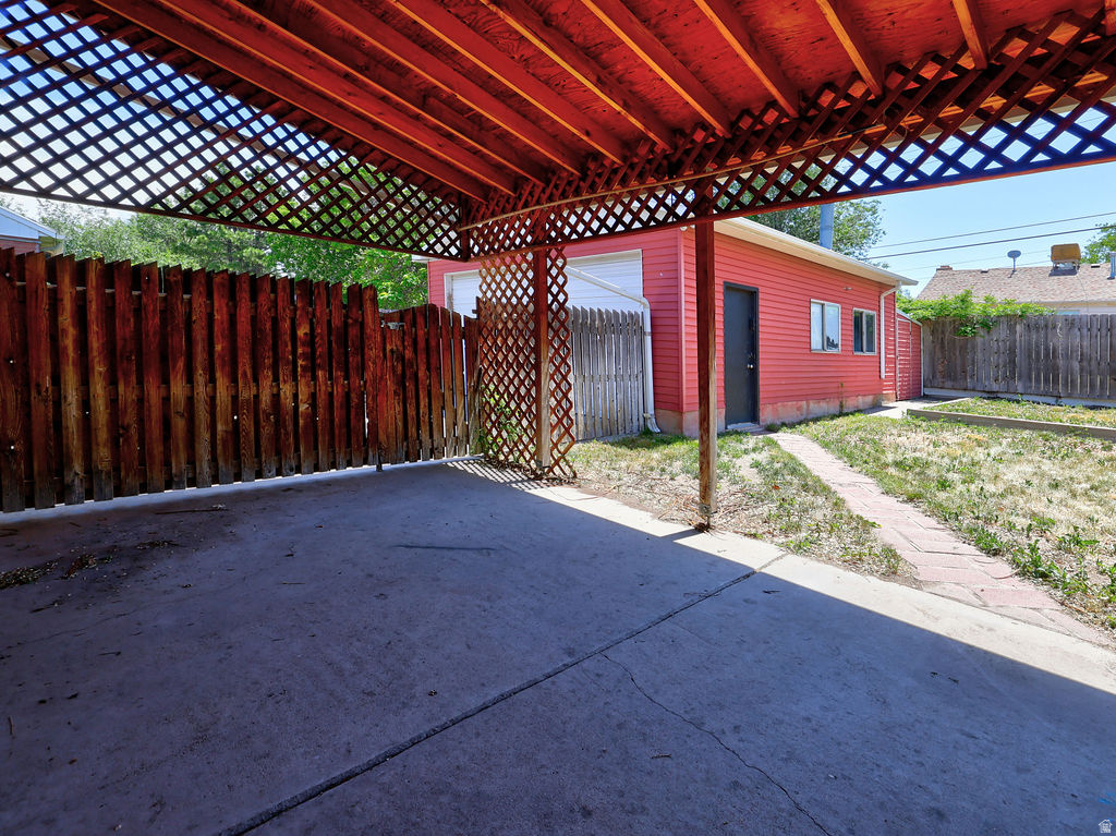 KEARNS TOWNSITE - Residential
