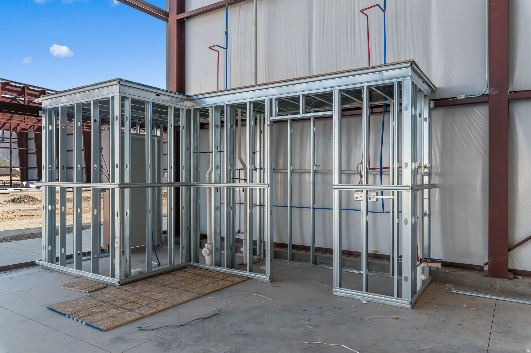 PATEY AVIATION DEVELOPMENT - SOUTH - Commercial Sale