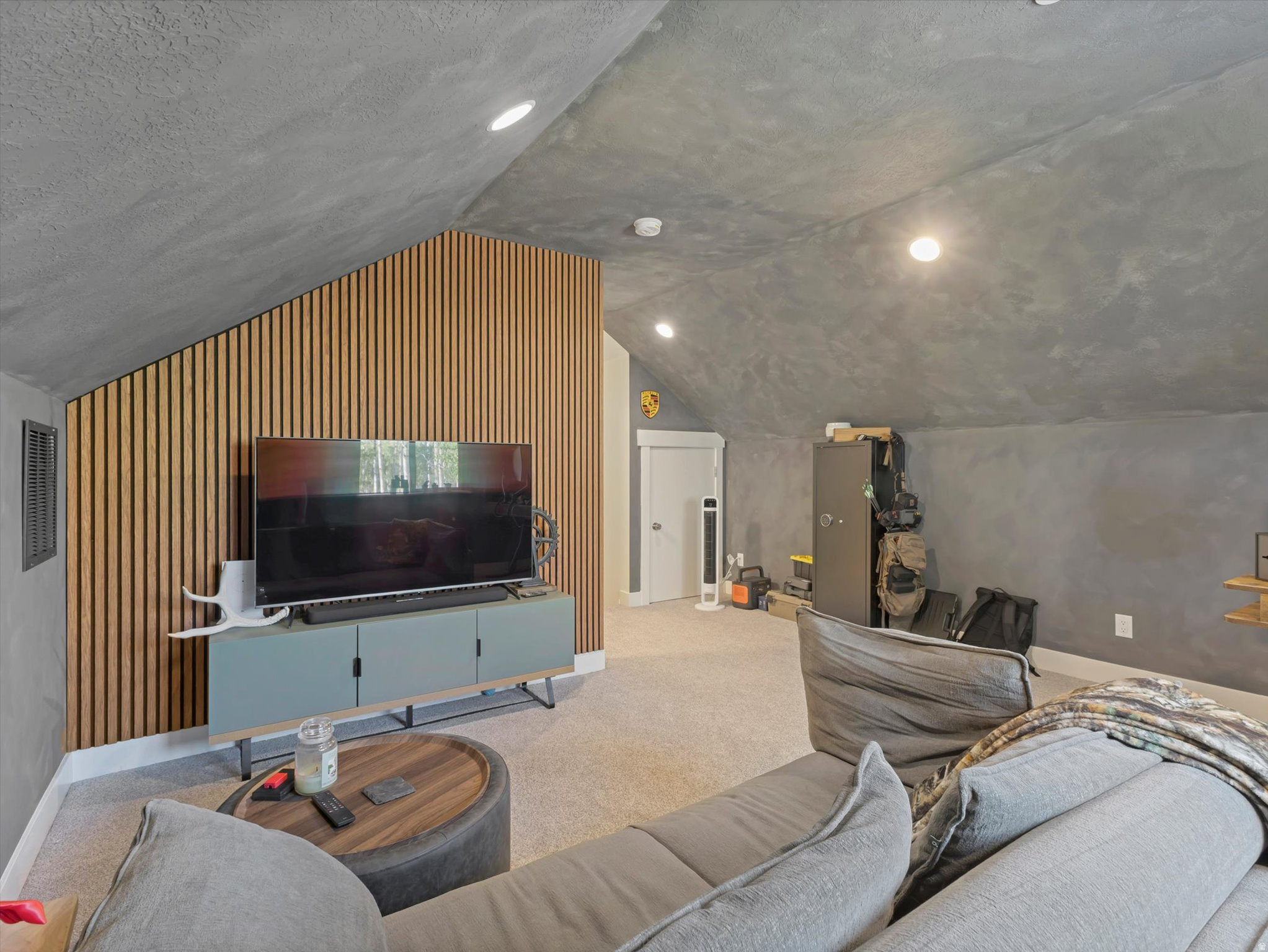 TIMBER LAKES - Residential
