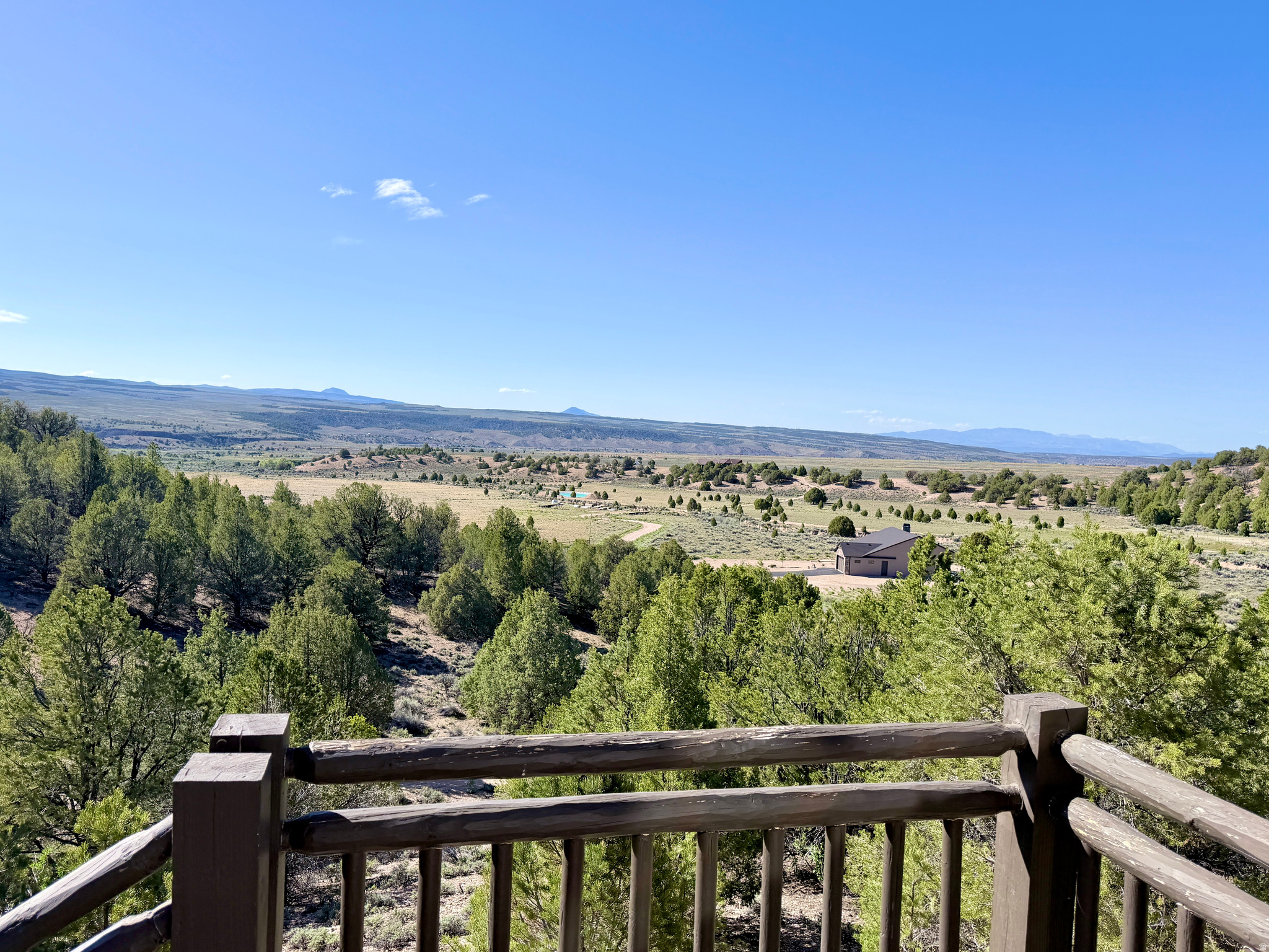 PAUNSAUGUNT CLIFFS PHASE NO 3 SUBDIVISIO - Residential