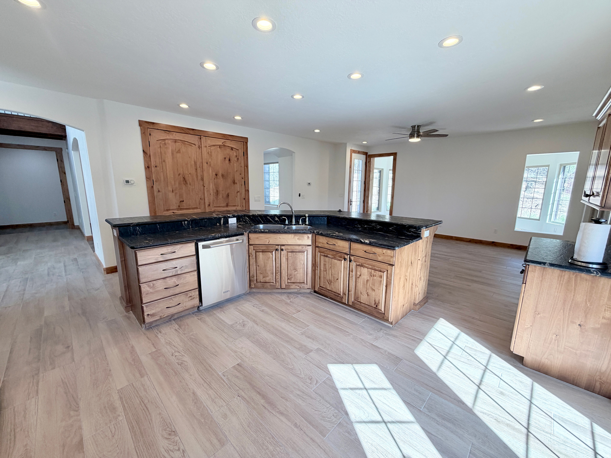 PAUNSAUGUNT CLIFFS PHASE NO 3 SUBDIVISIO - Residential