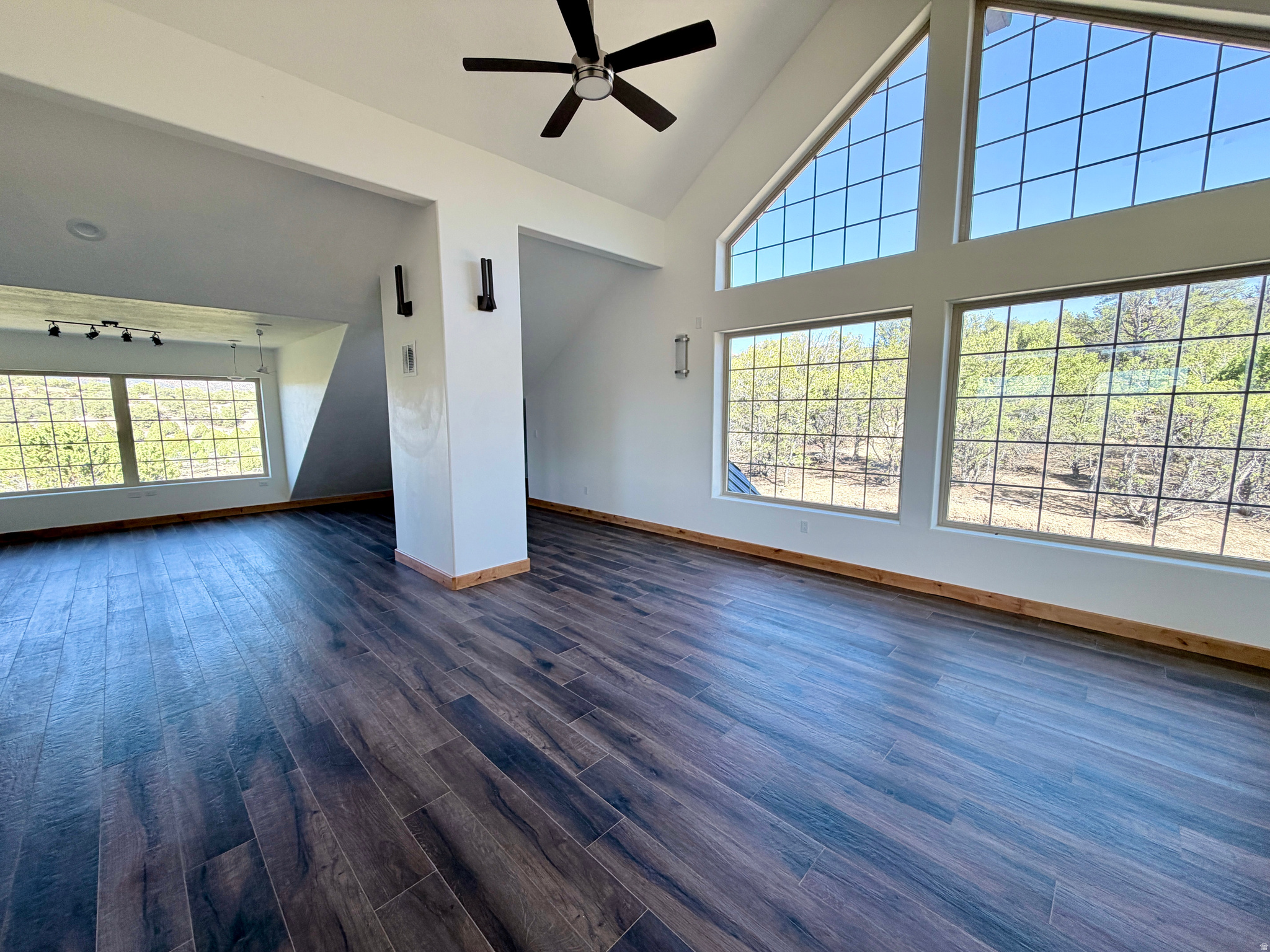 PAUNSAUGUNT CLIFFS PHASE NO 3 SUBDIVISIO - Residential