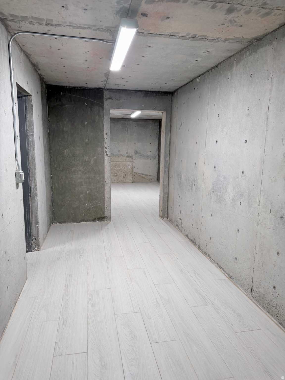 PAUNSAUGUNT CLIFFS PHASE NO 3 SUBDIVISIO - Residential