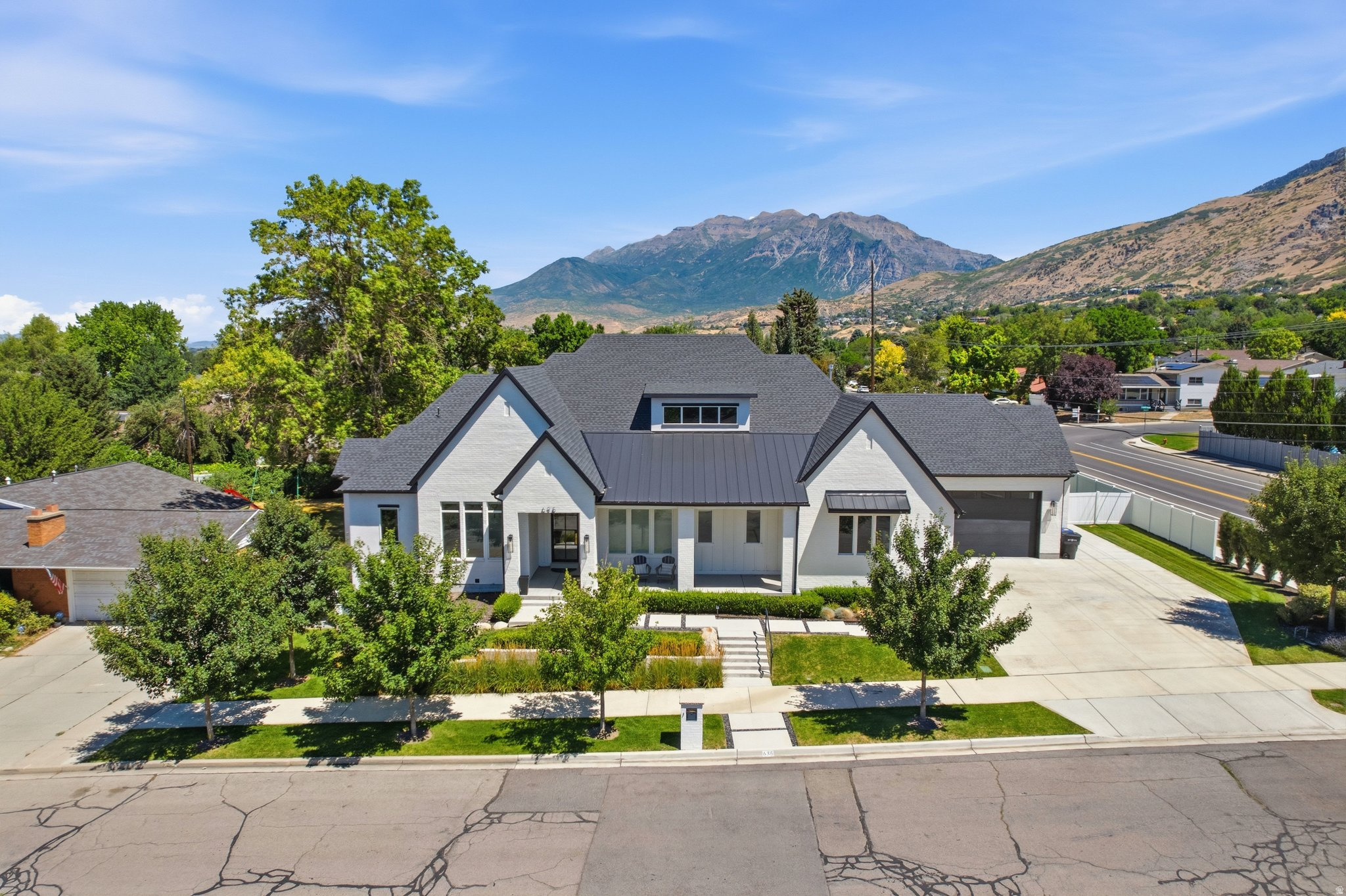 DAVIS - Residential