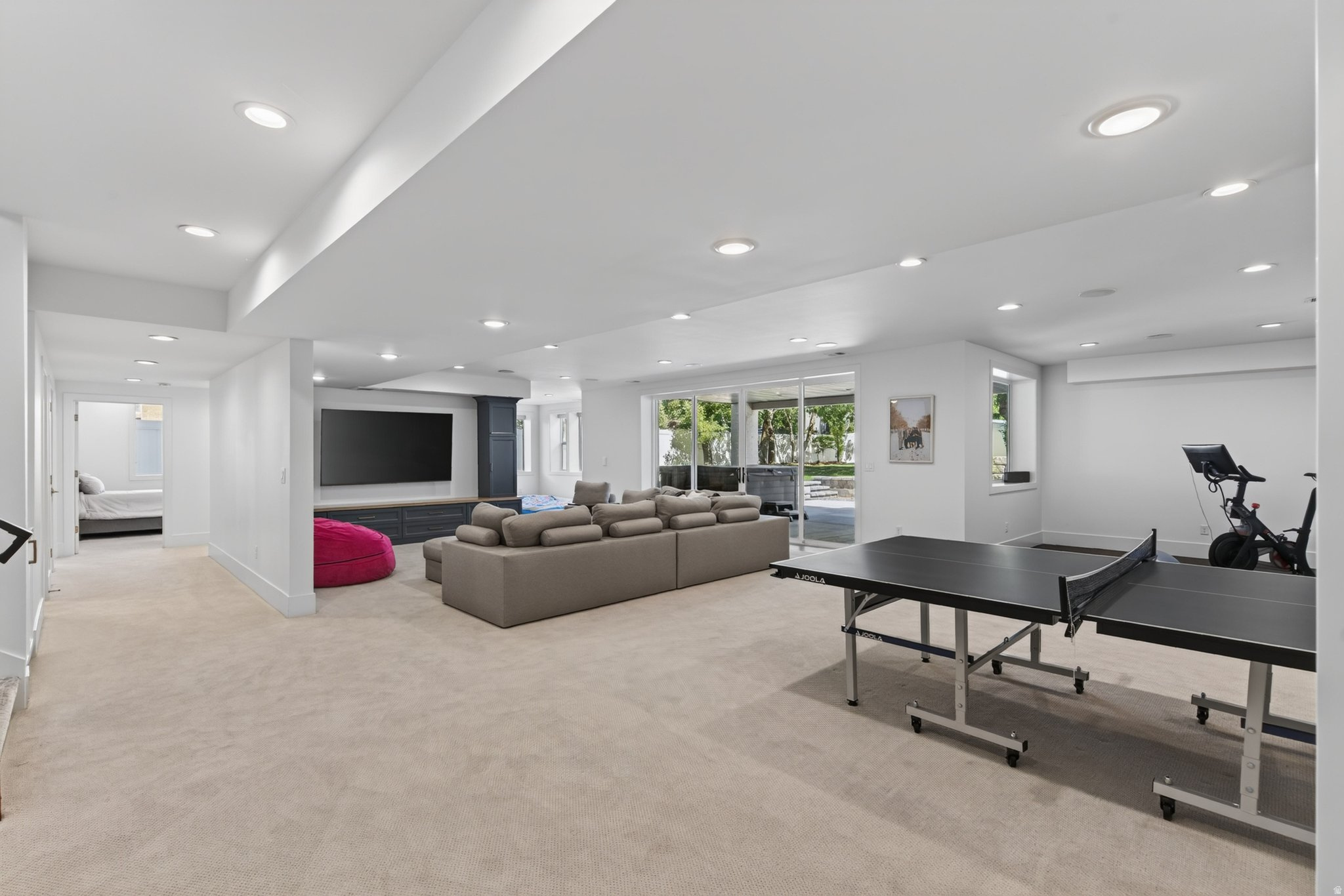 DAVIS - Residential
