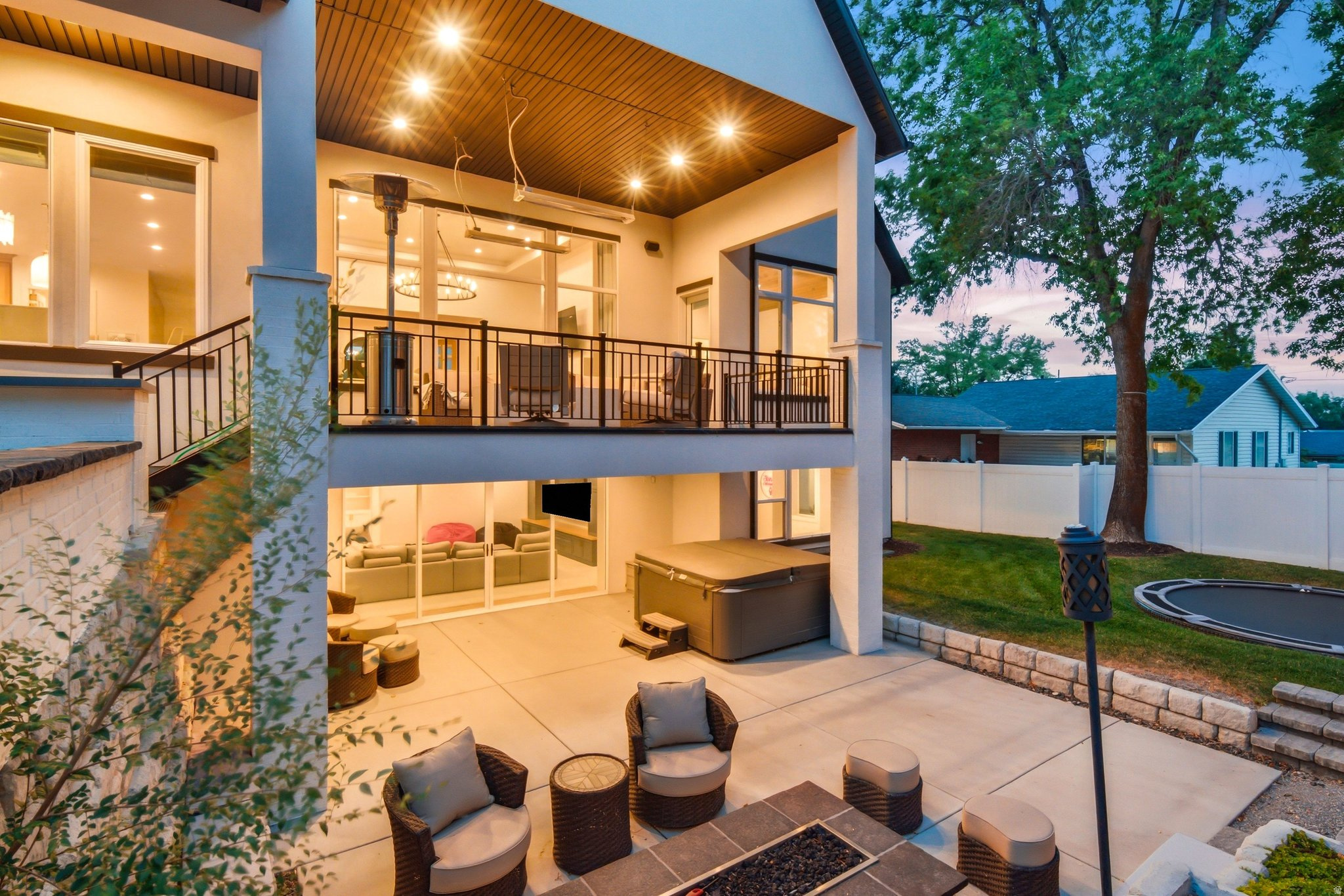 DAVIS - Residential