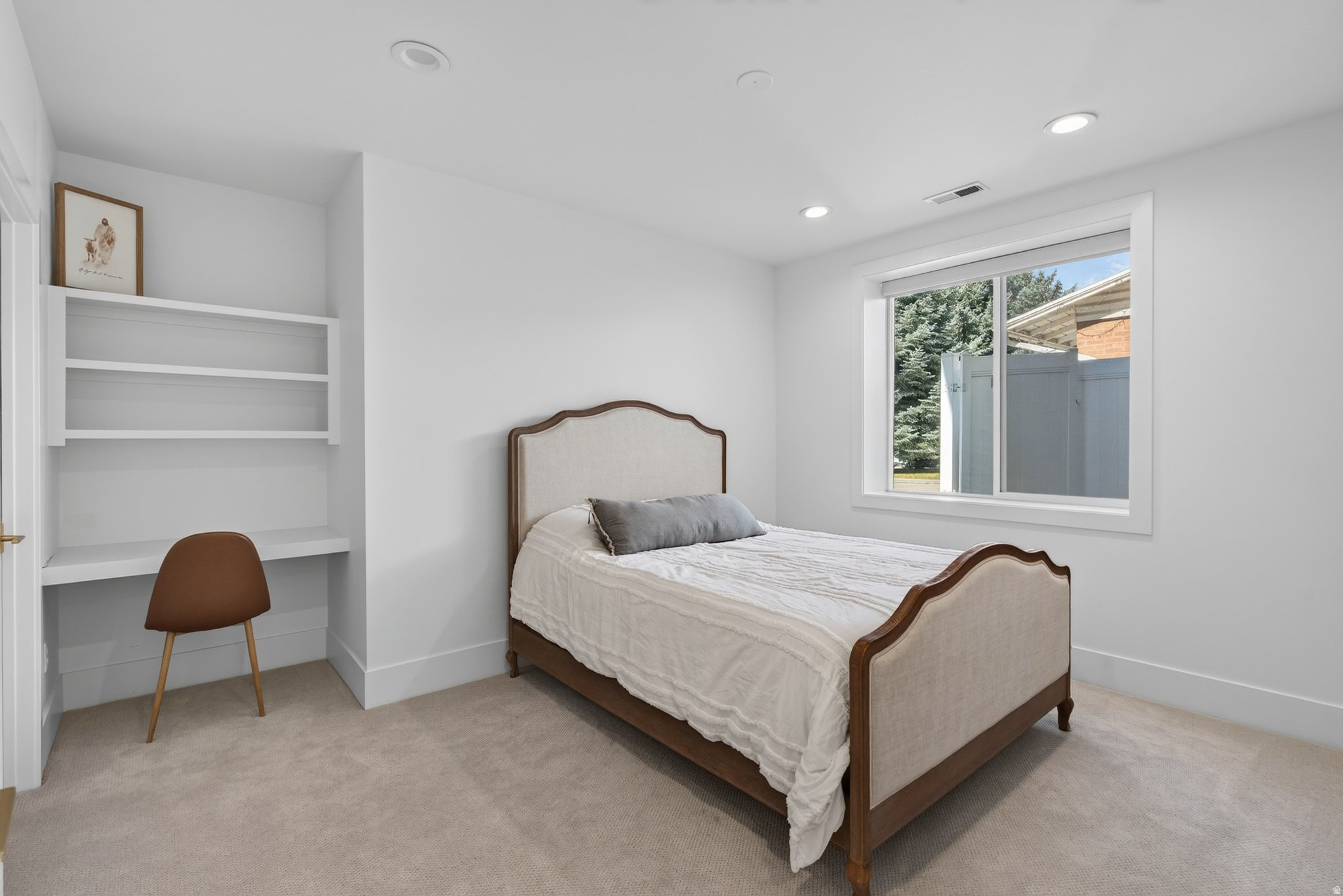 DAVIS - Residential