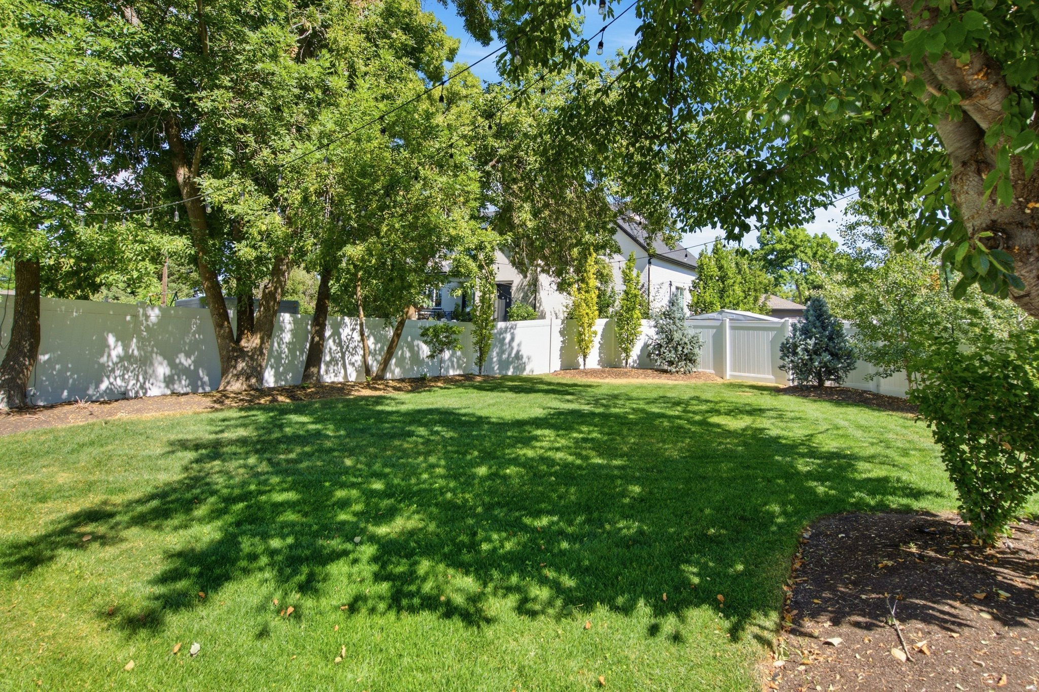 DAVIS - Residential