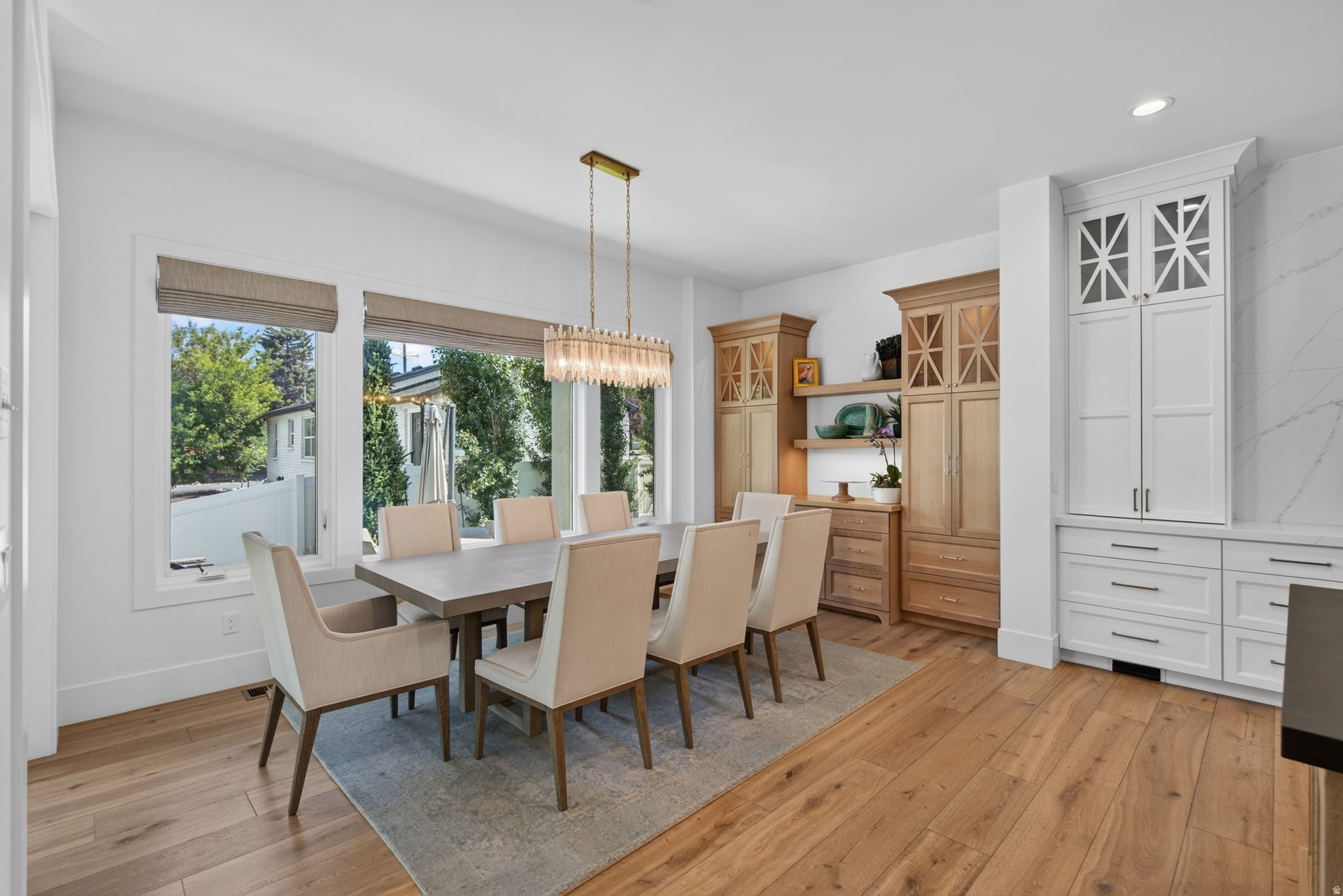 DAVIS - Residential