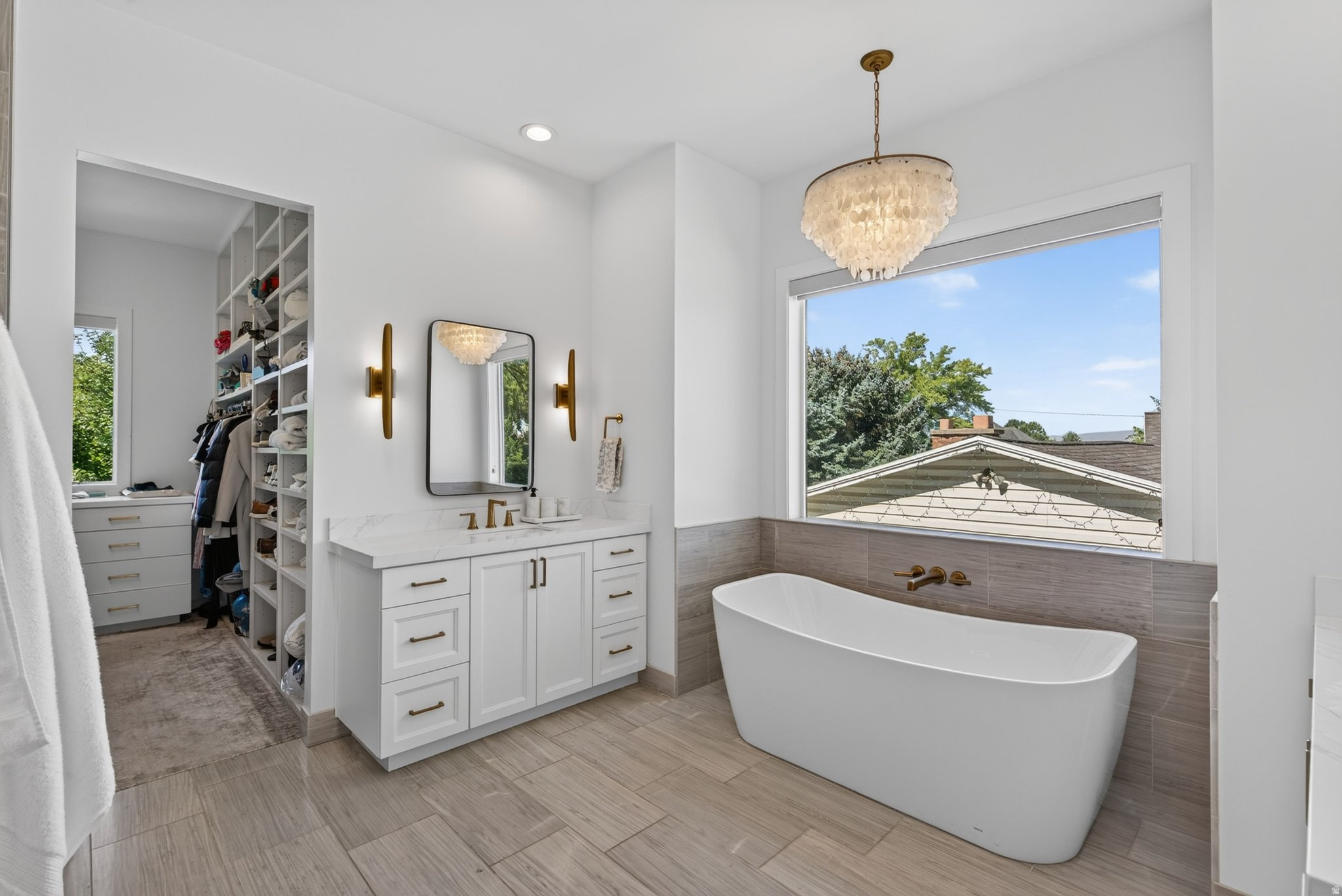 DAVIS - Residential