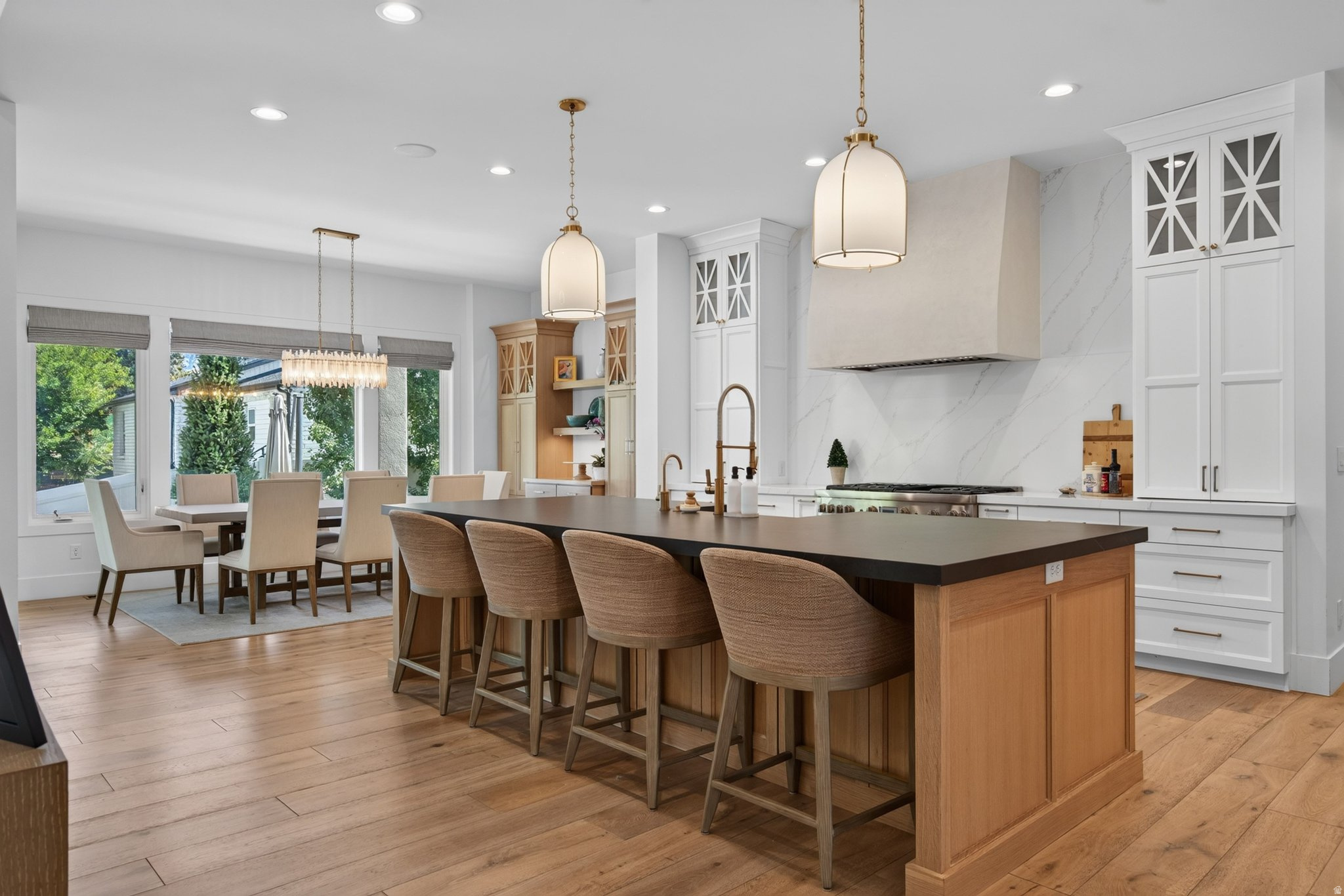 DAVIS - Residential