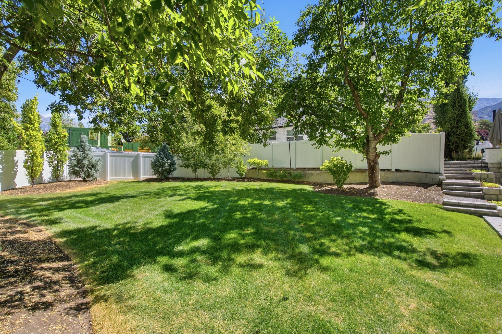 DAVIS - Residential
