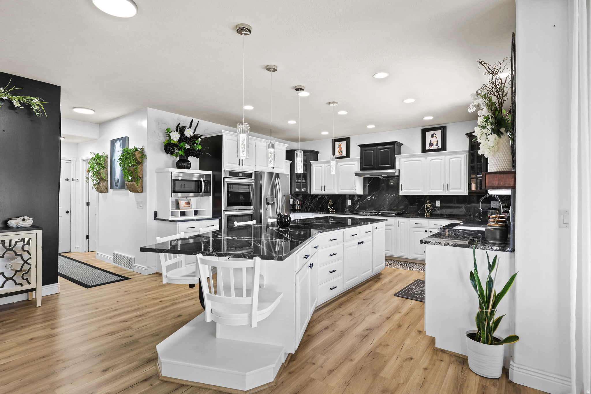 SECRIST ACRES - Residential
