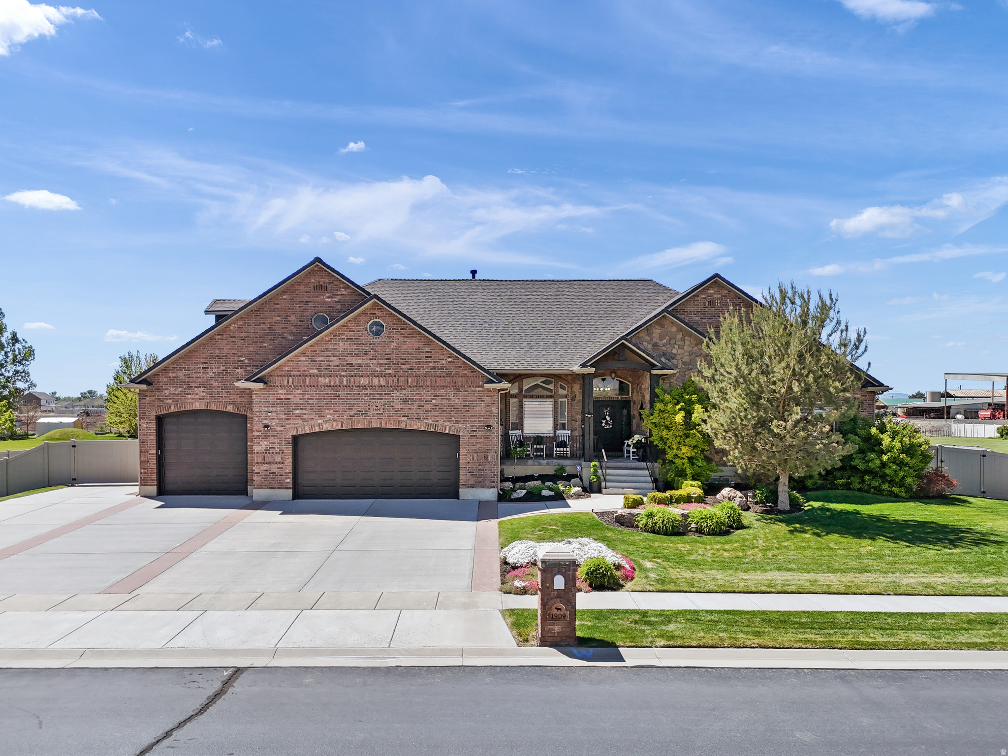 SECRIST ACRES - Residential
