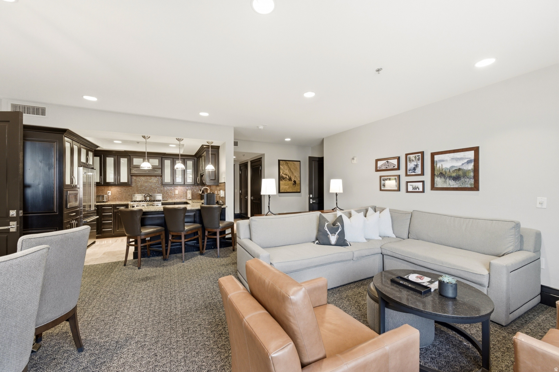 WALDORF ASTORIA - Residential
