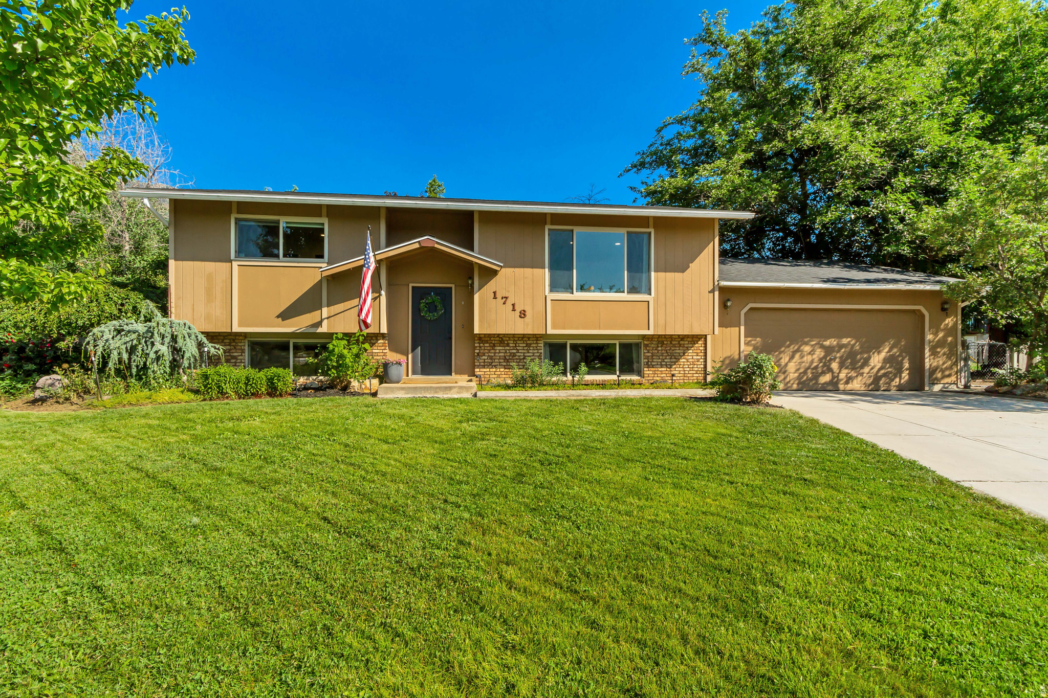GREEN ACRES ESTATES - Residential