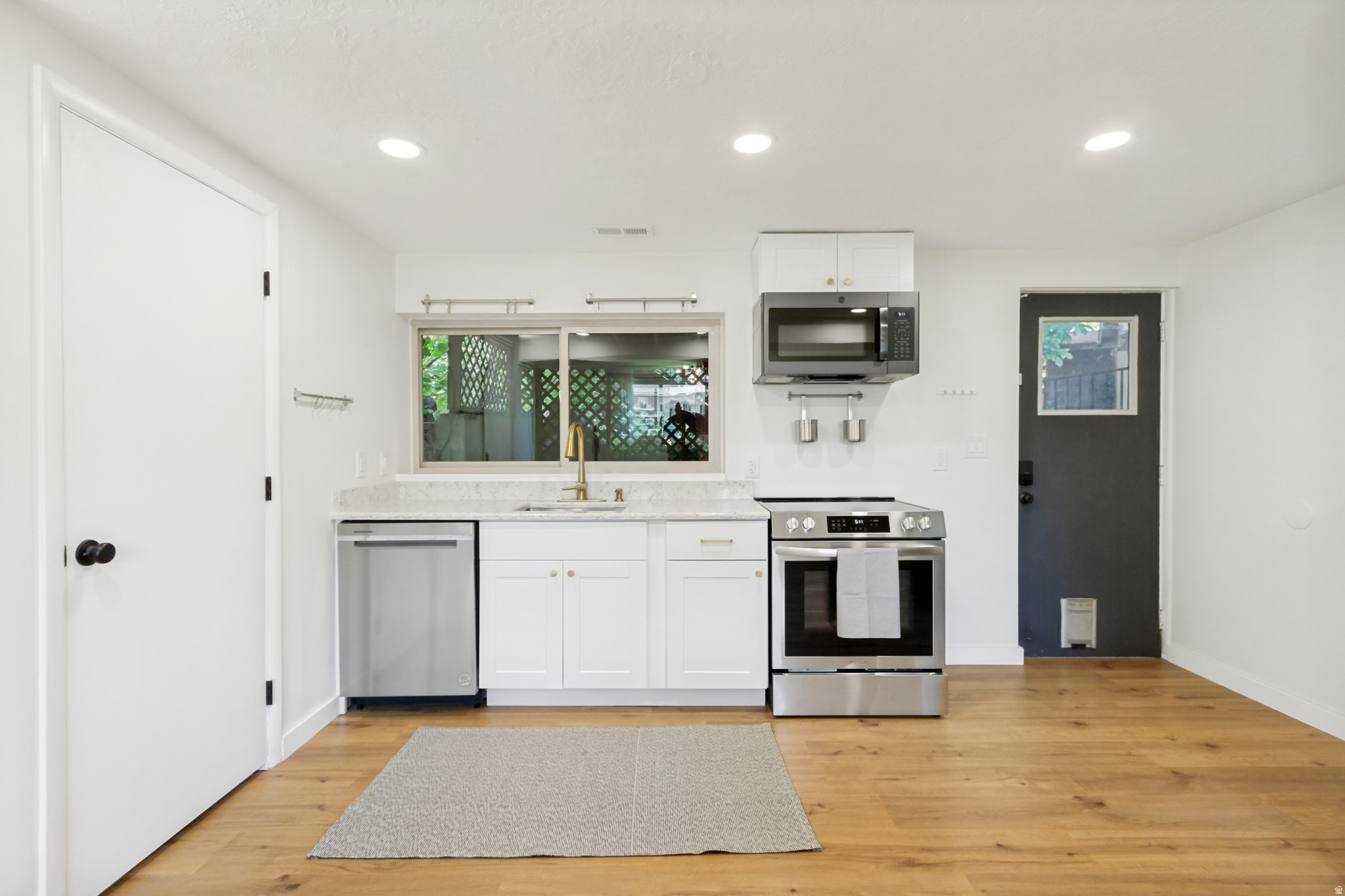 GREEN ACRES ESTATES - Residential
