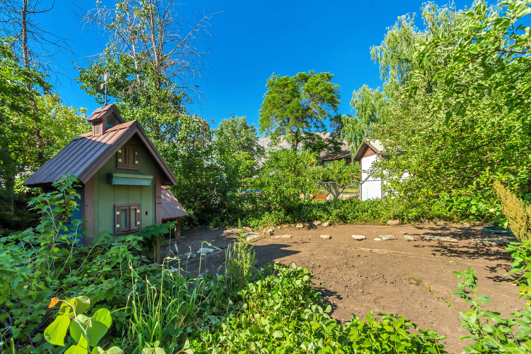 GREEN ACRES ESTATES - Residential