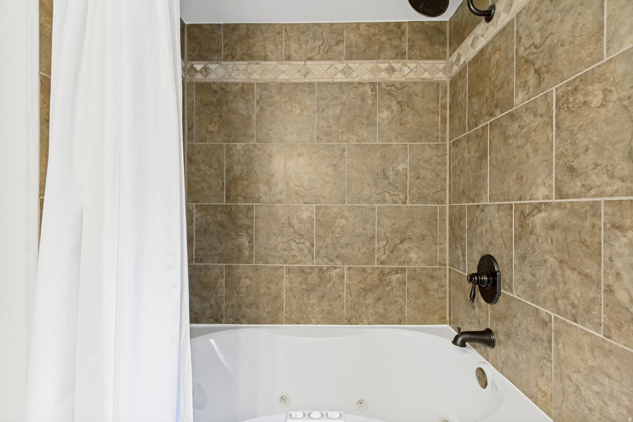 GREEN ACRES ESTATES - Residential
